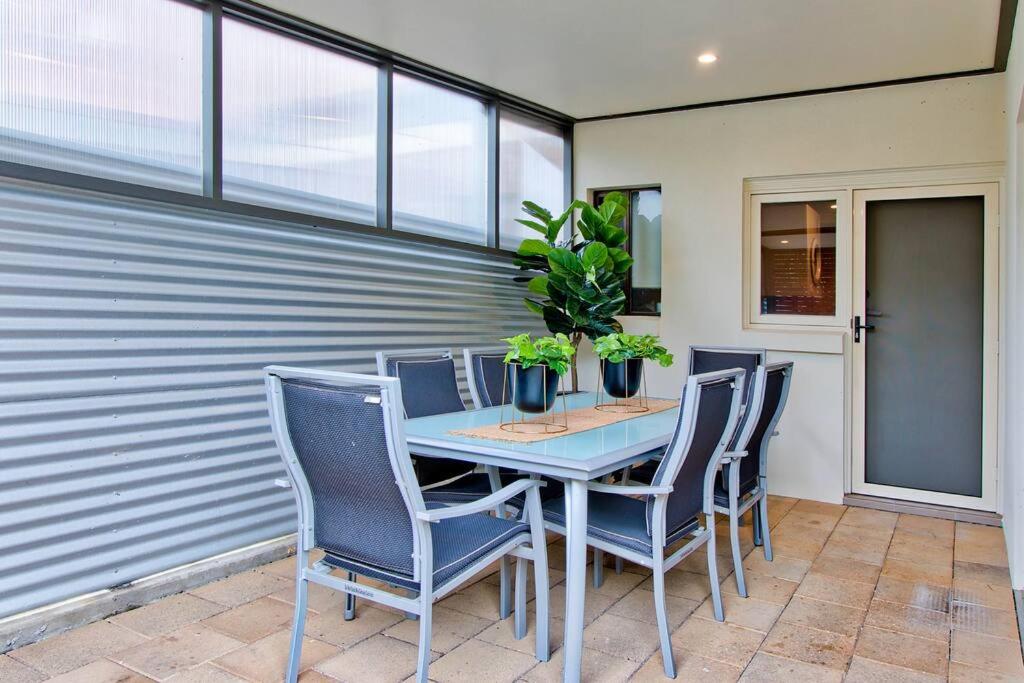 Unwind at Adelphi, Waterside, Pet friendly