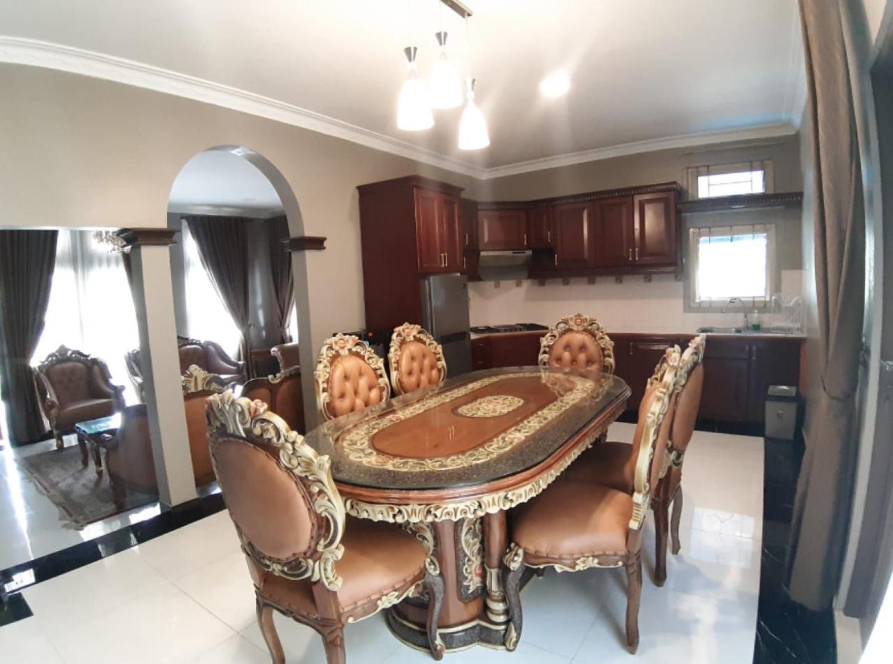 Villa puncak bogor at kota bunga 5 kamar tidur with privat pool indor view 3