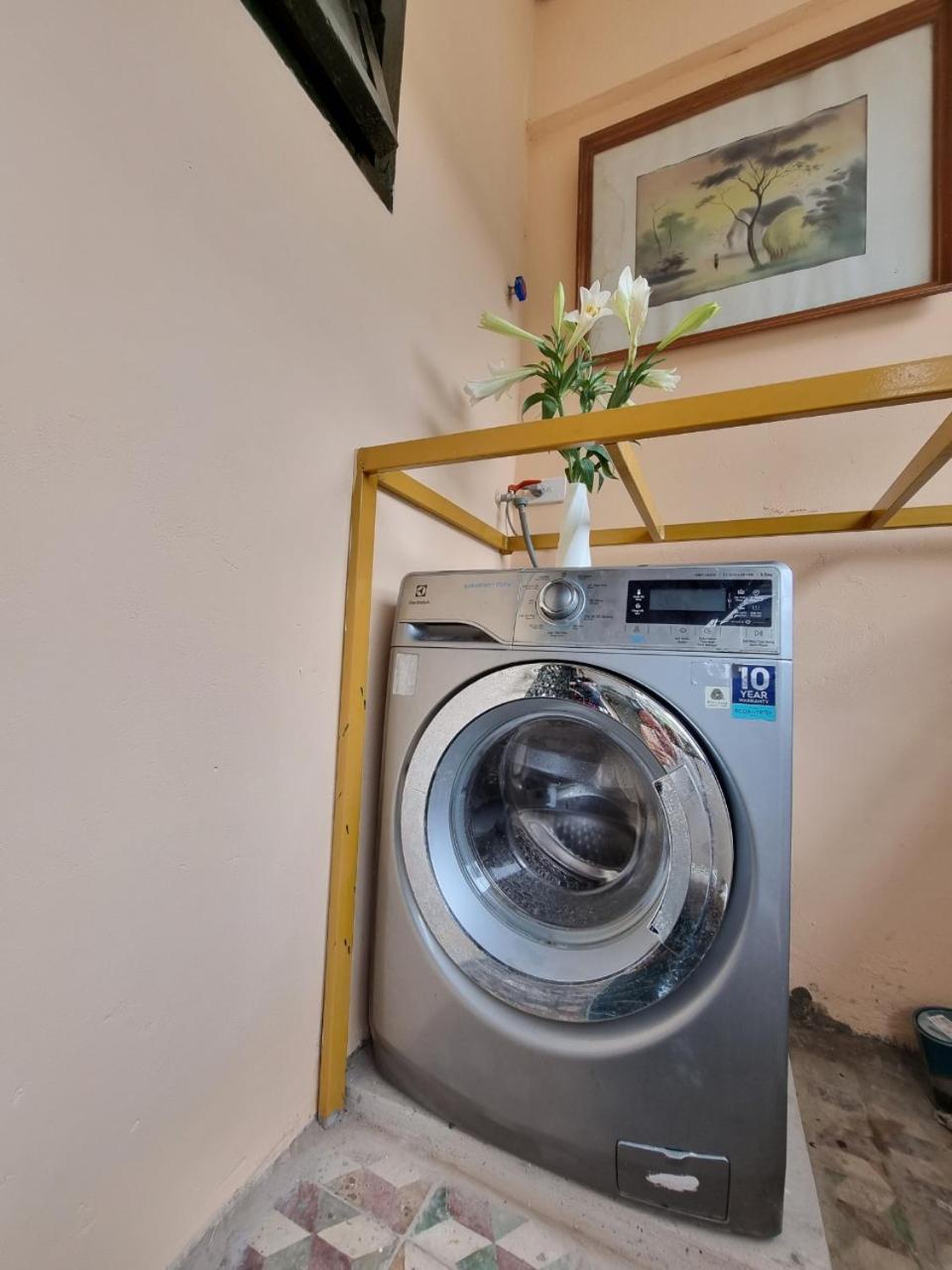 Quiet Private Apartment, 5' to Hoan Kiem Lake, 2 Balconies, 1 Bedroom, Free WIFI - NETFLIX, Zeit Home 506