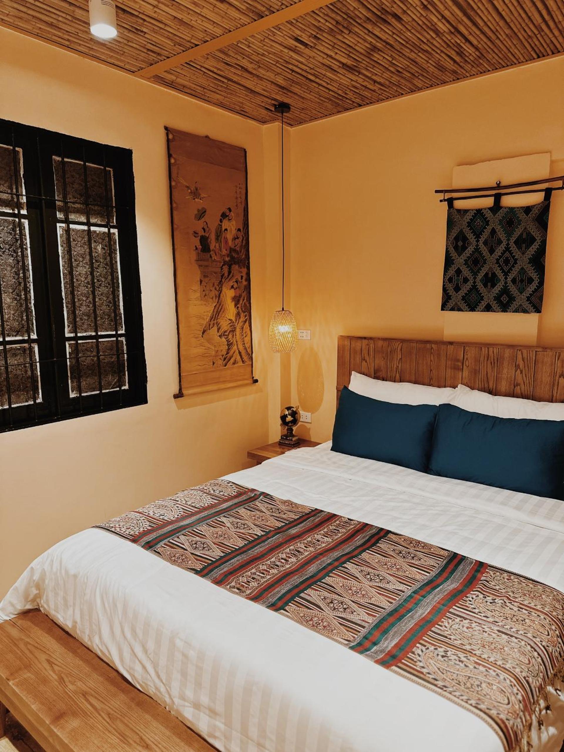Quiet Private Apartment, 5' to Hoan Kiem Lake, 2 Balconies, 1 Bedroom, Free WIFI - NETFLIX, Zeit Home 506