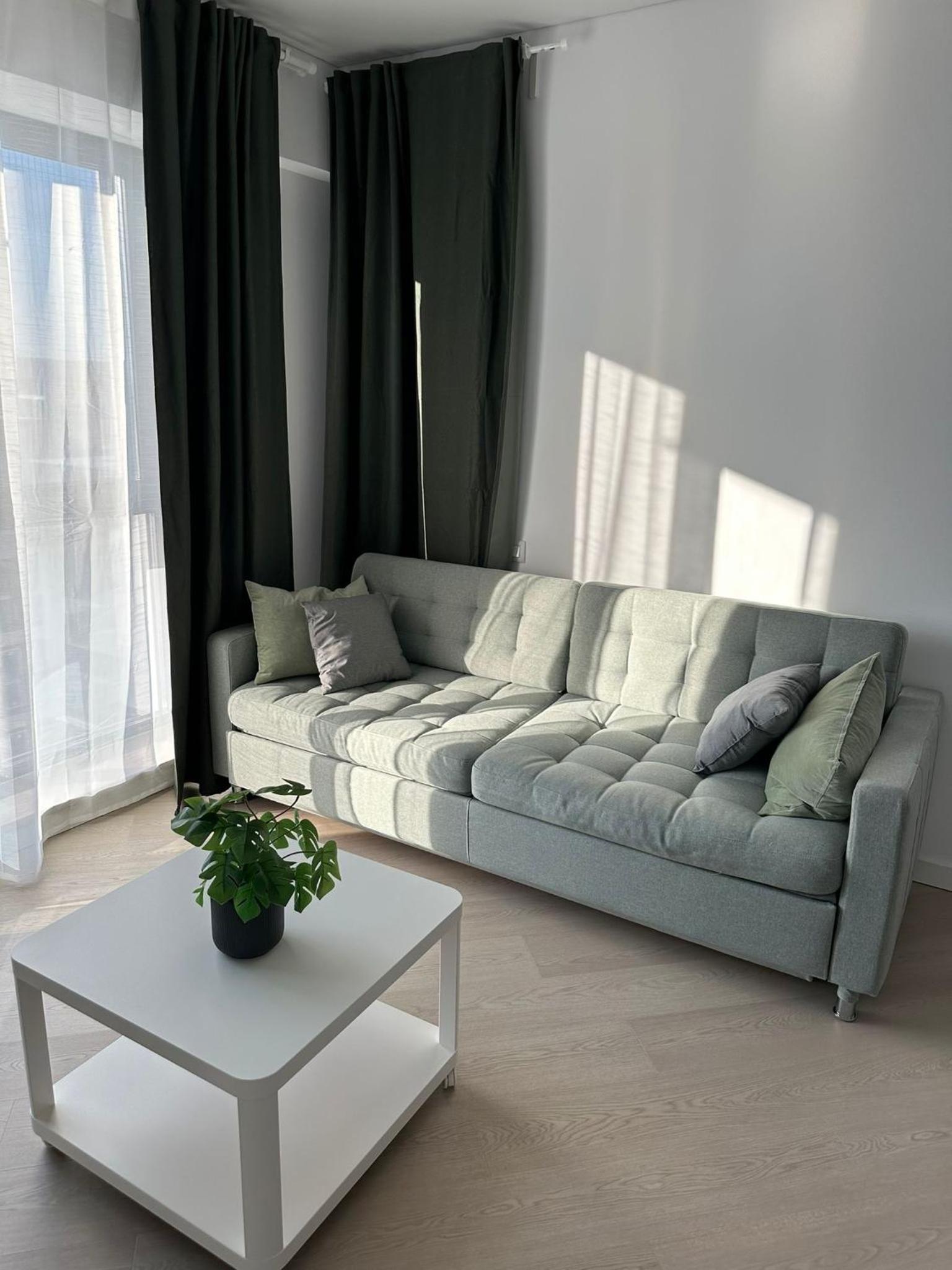 Cortina North New Luxury Apartment with Parking- Self Check in