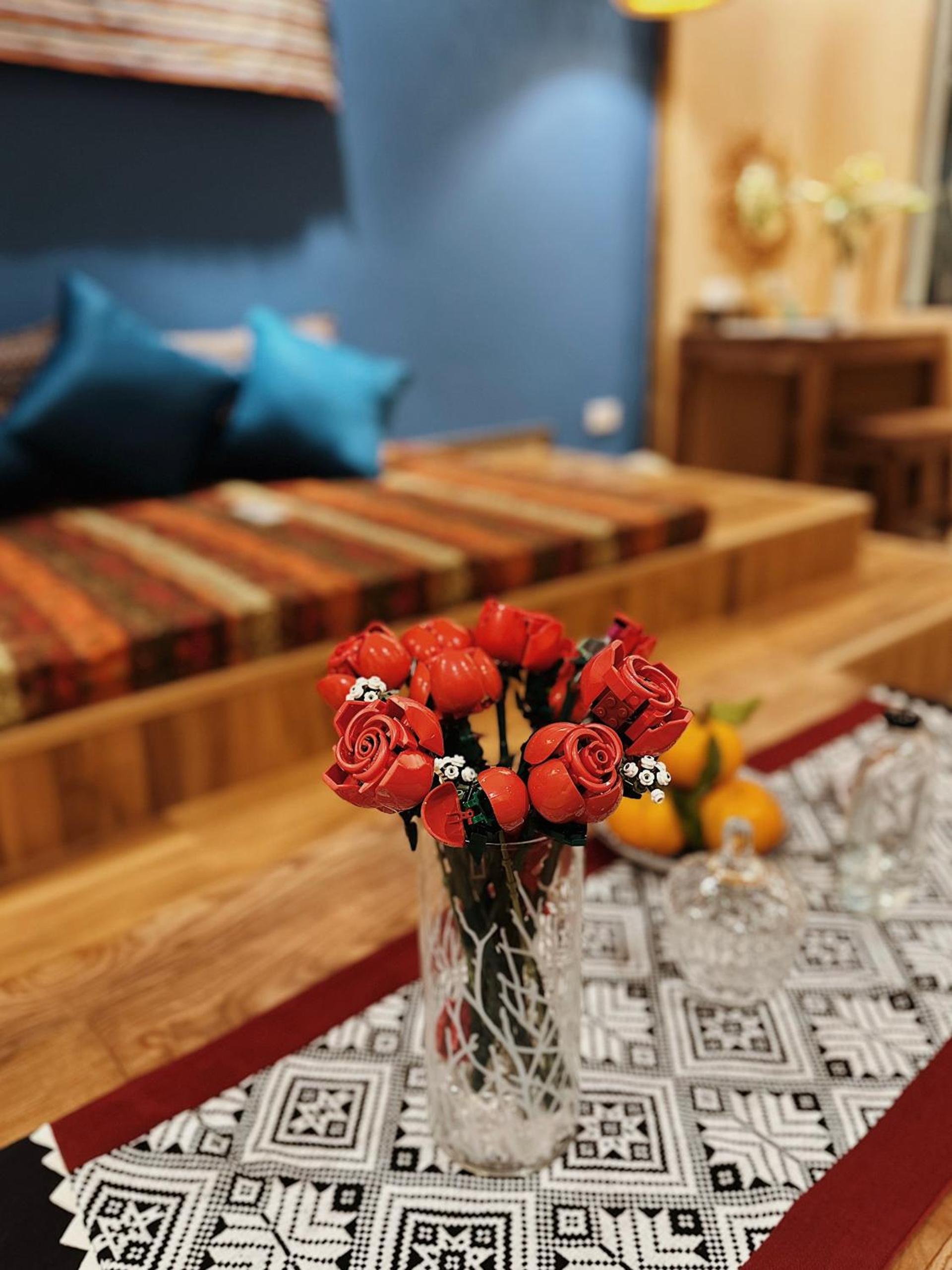 Quiet Private Apartment, 5' to Hoan Kiem Lake, 2 Balconies, 1 Bedroom, Free WIFI - NETFLIX, Zeit Home 506