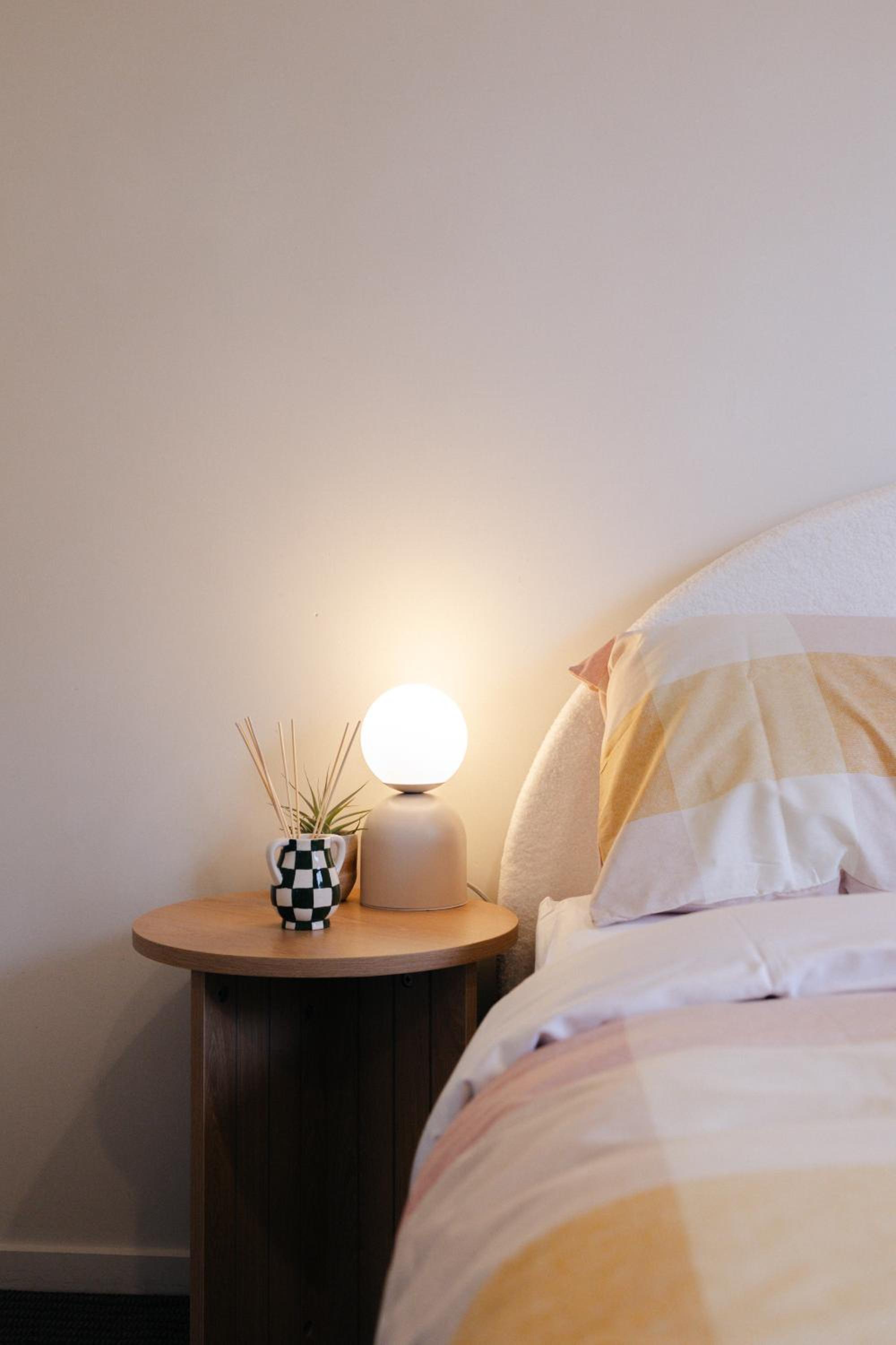 Prime location at Mt Eden- Cozy Vibe 3BR Home view 3