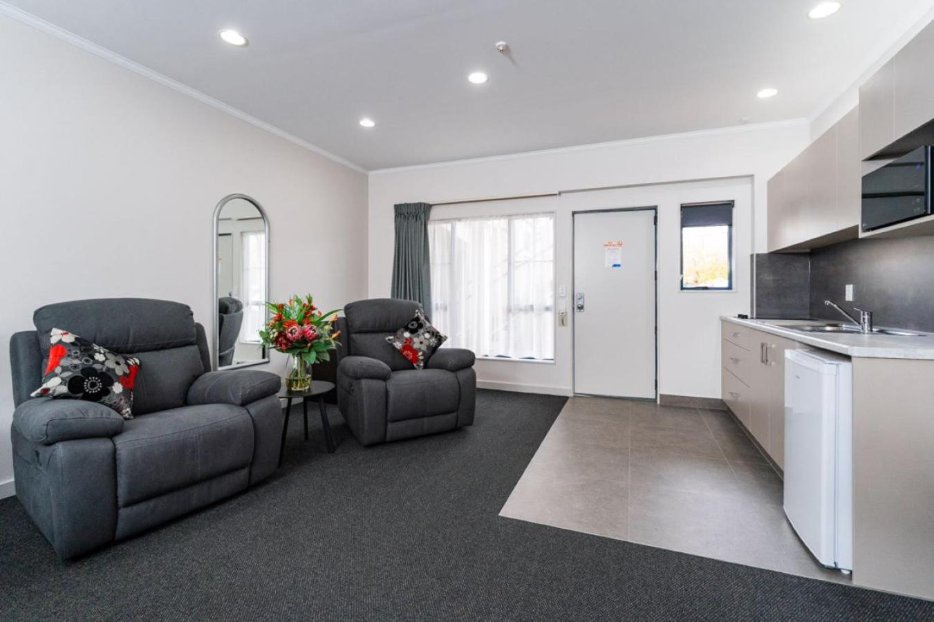 Aubyn Court Spa Motel