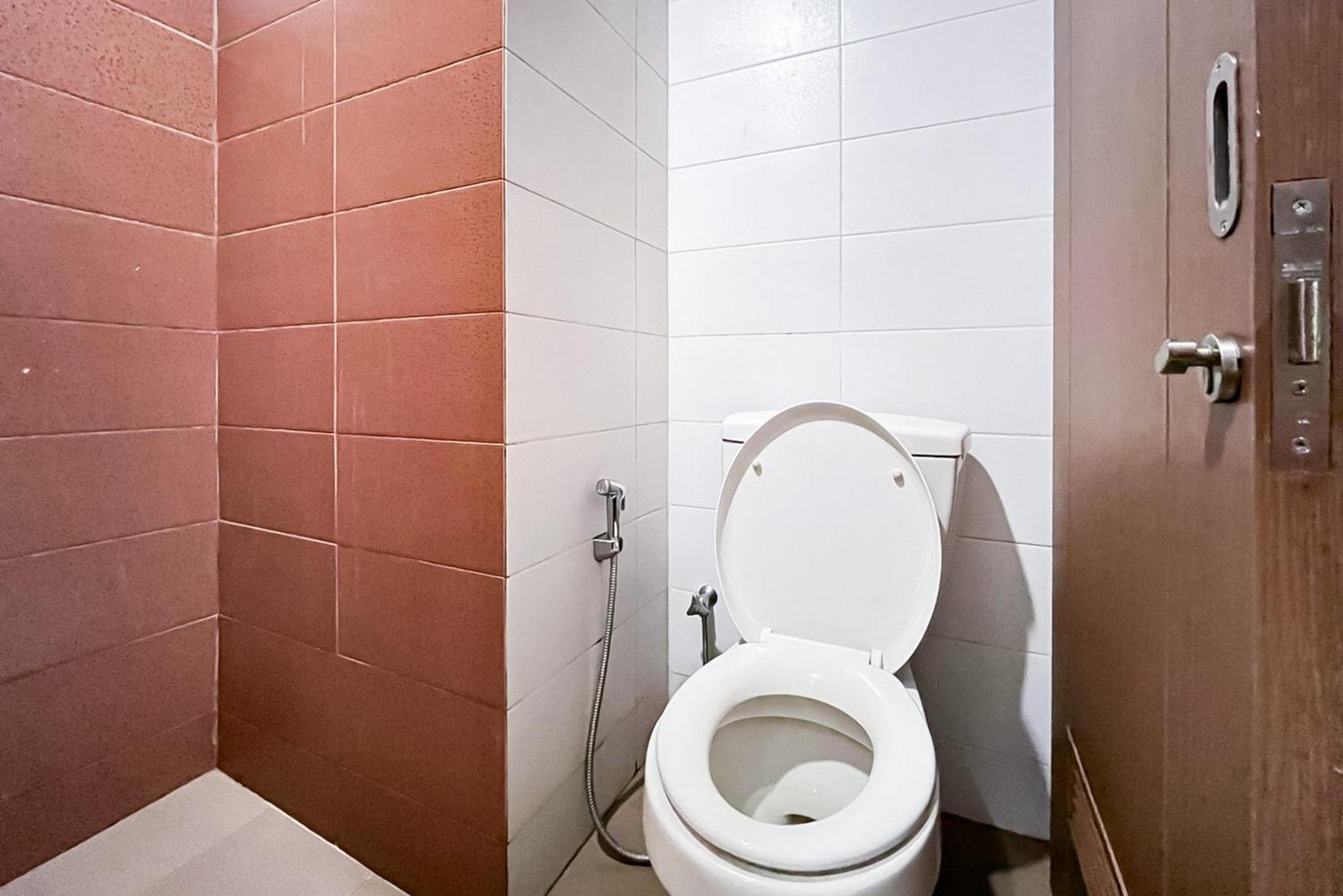 RedLiving Apartemen Puri Orchard - Millenial Room Tower Orange view 5