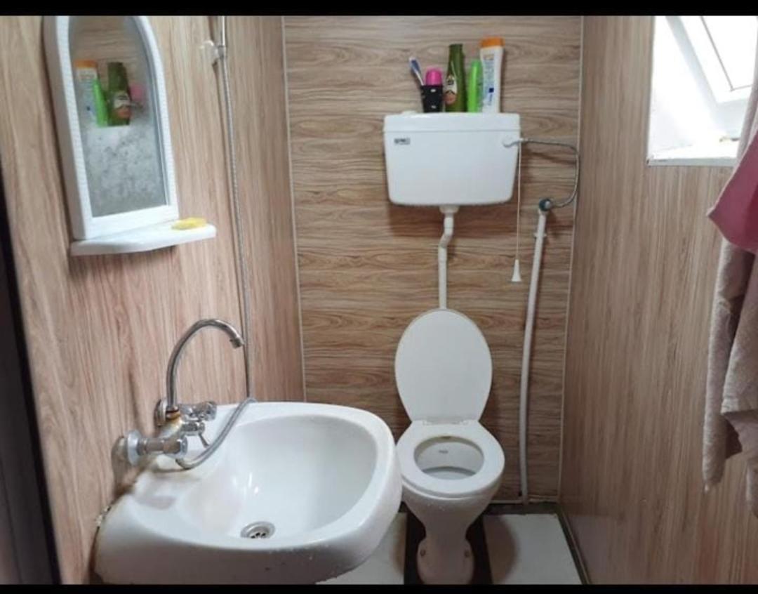 Dag evi Goygol