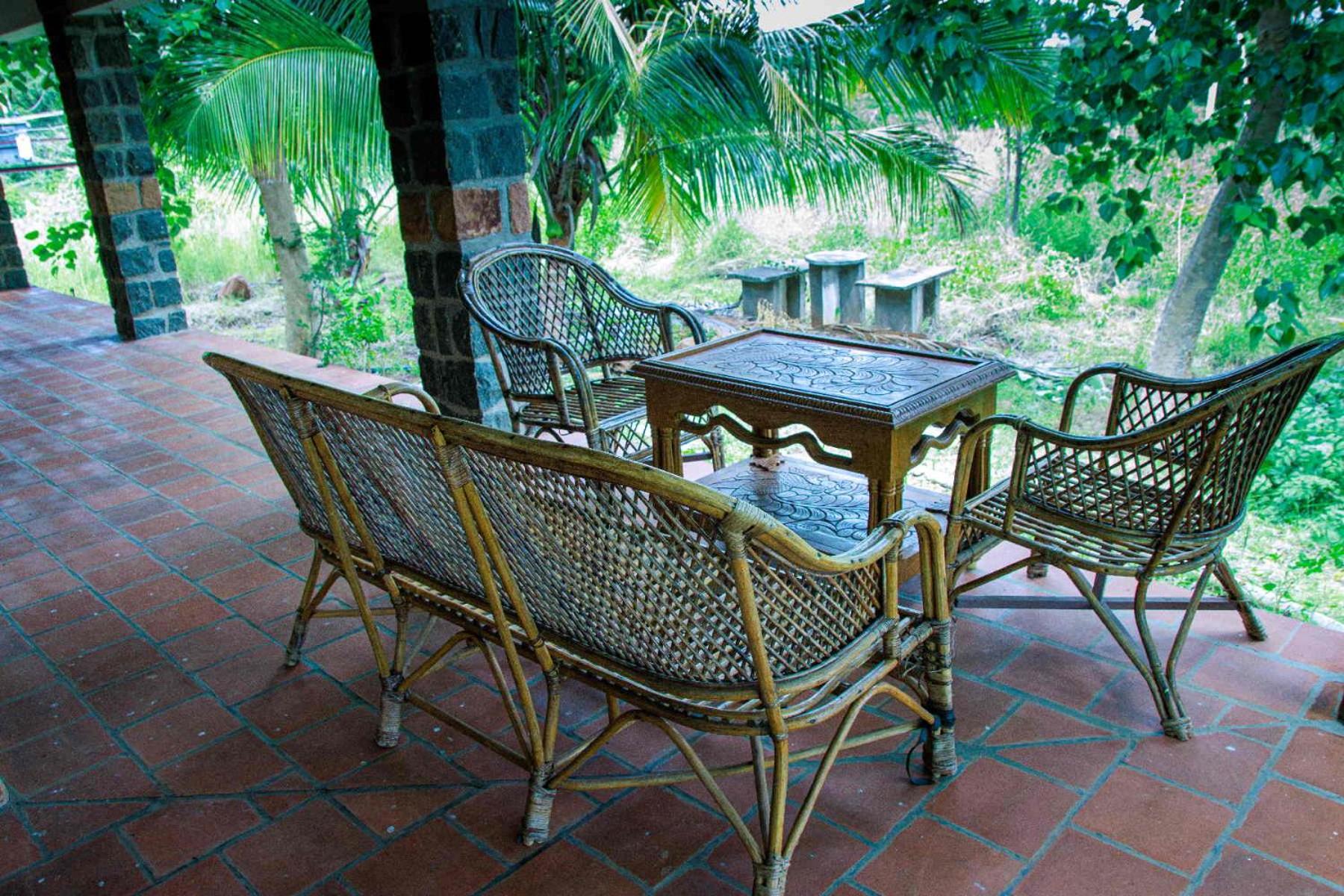 Kudhiraipannai Bungalow
