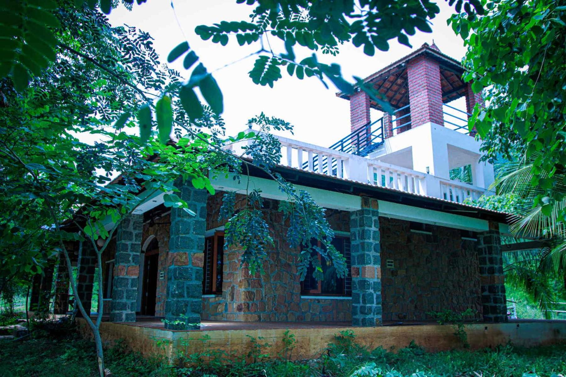 Kudhiraipannai Bungalow