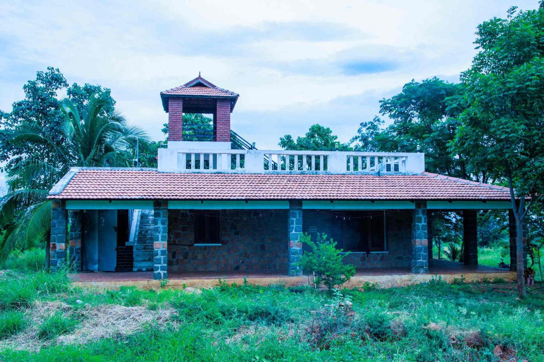 Kudhiraipannai Bungalow