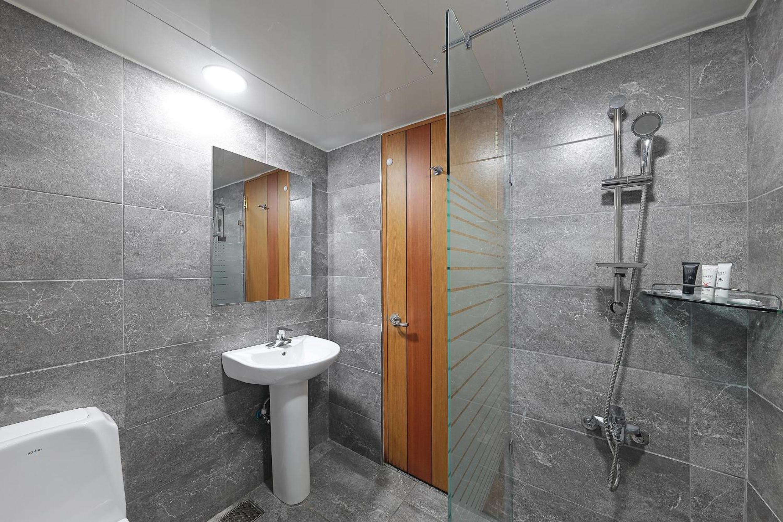 Ocean2YouResort SokchoSeorakBeach Hotel&Condo, 束草市 - 12