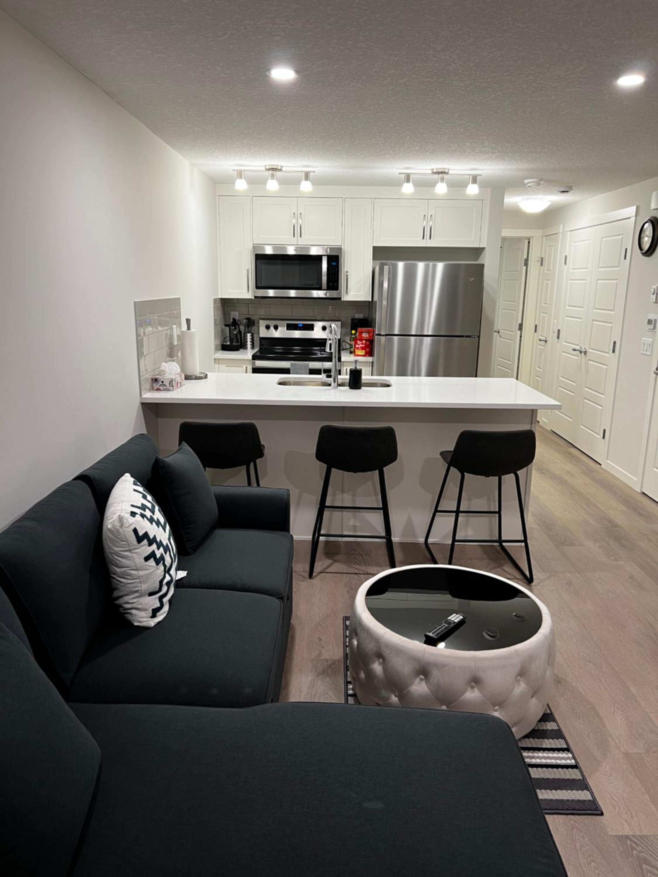 The Haven - cozy 1 bedroom suite in Seton SE Calgary