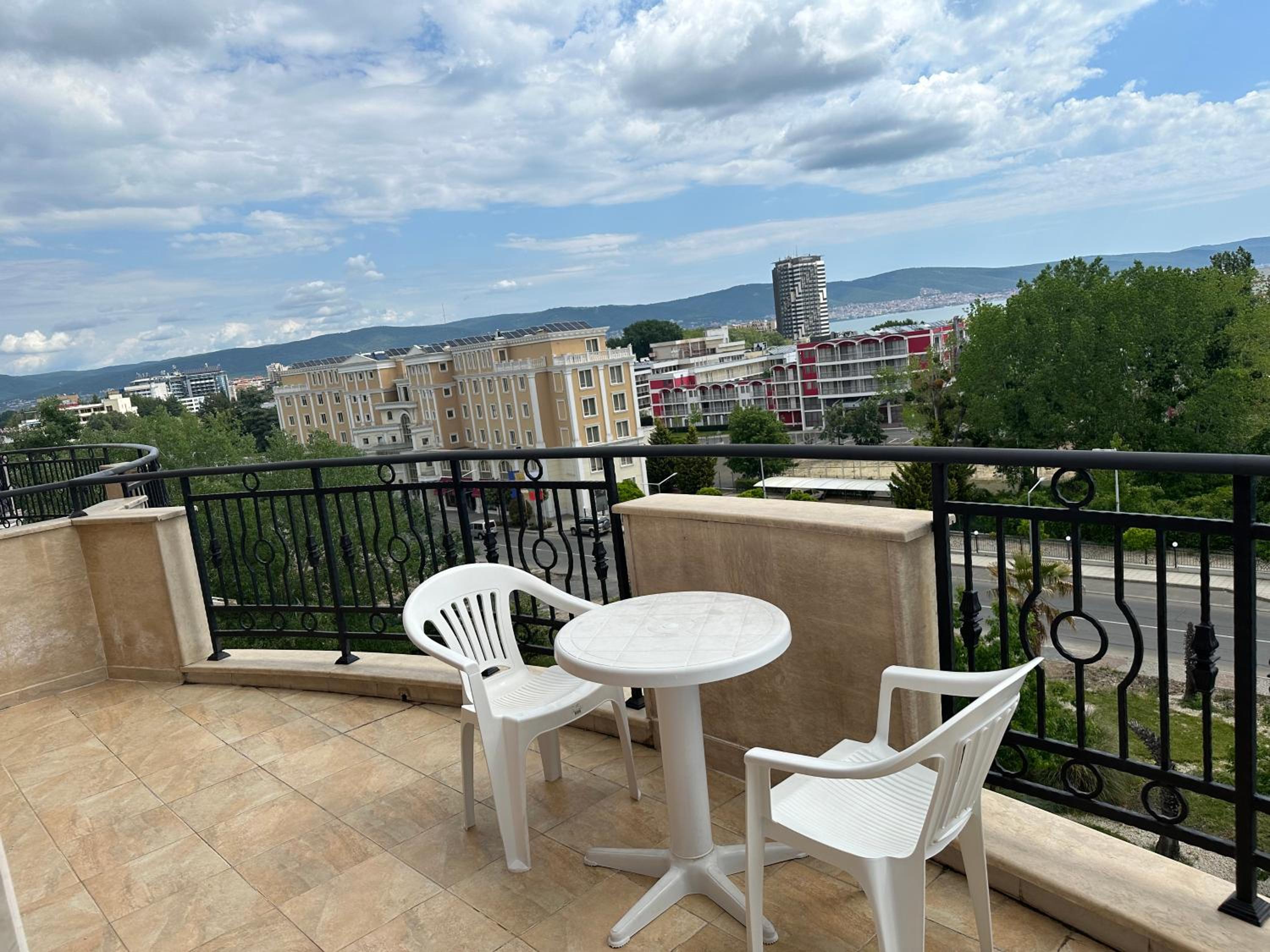 River park apartment
