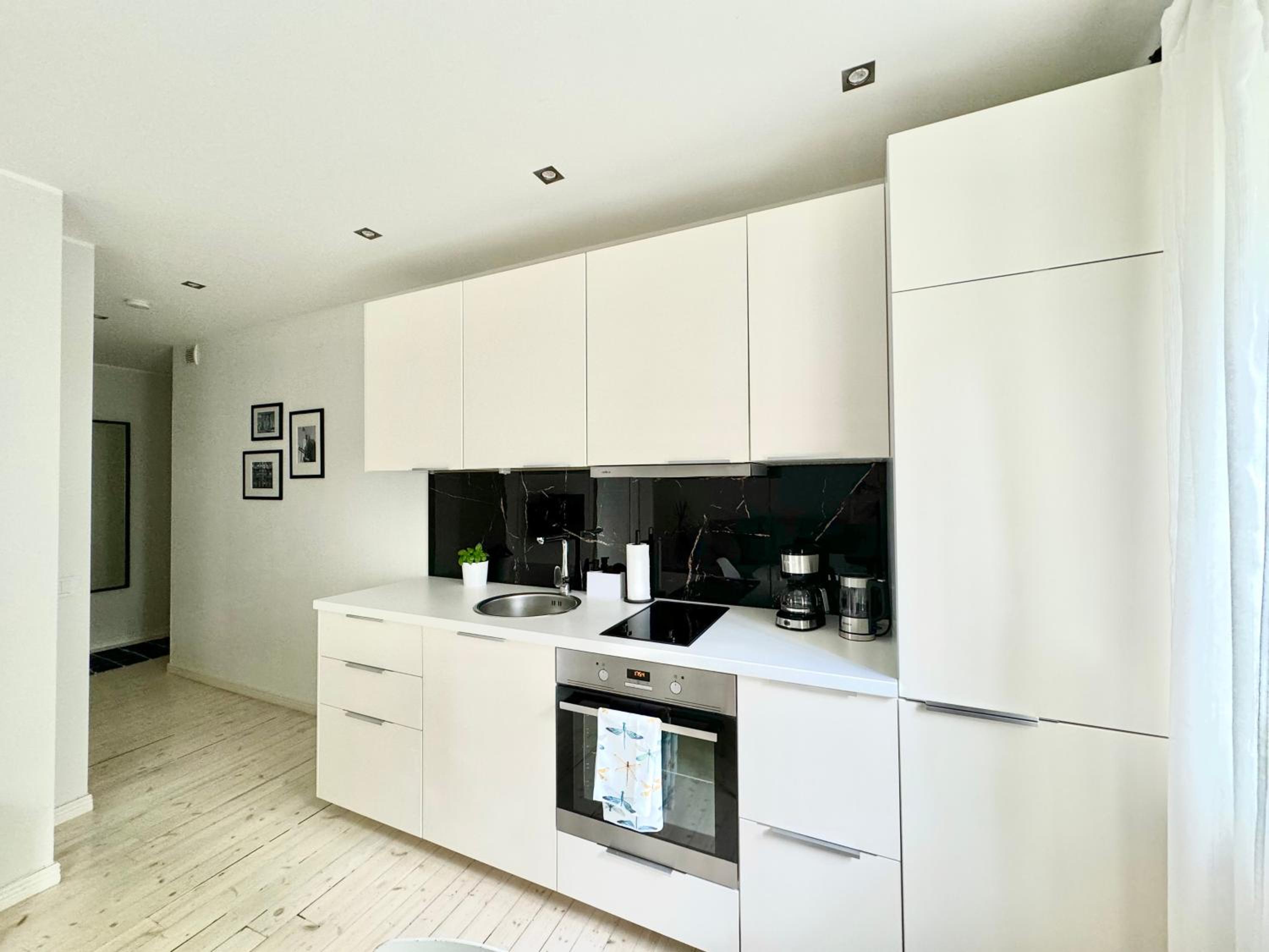 Peaceful Tulbi apartment - free street parking