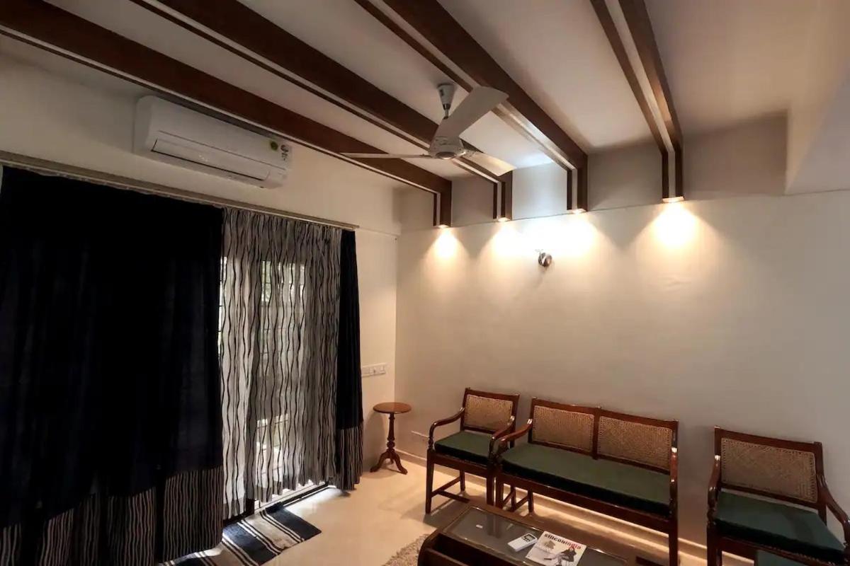 Elegant 3BHK Flat-Private Garden for Family view 3