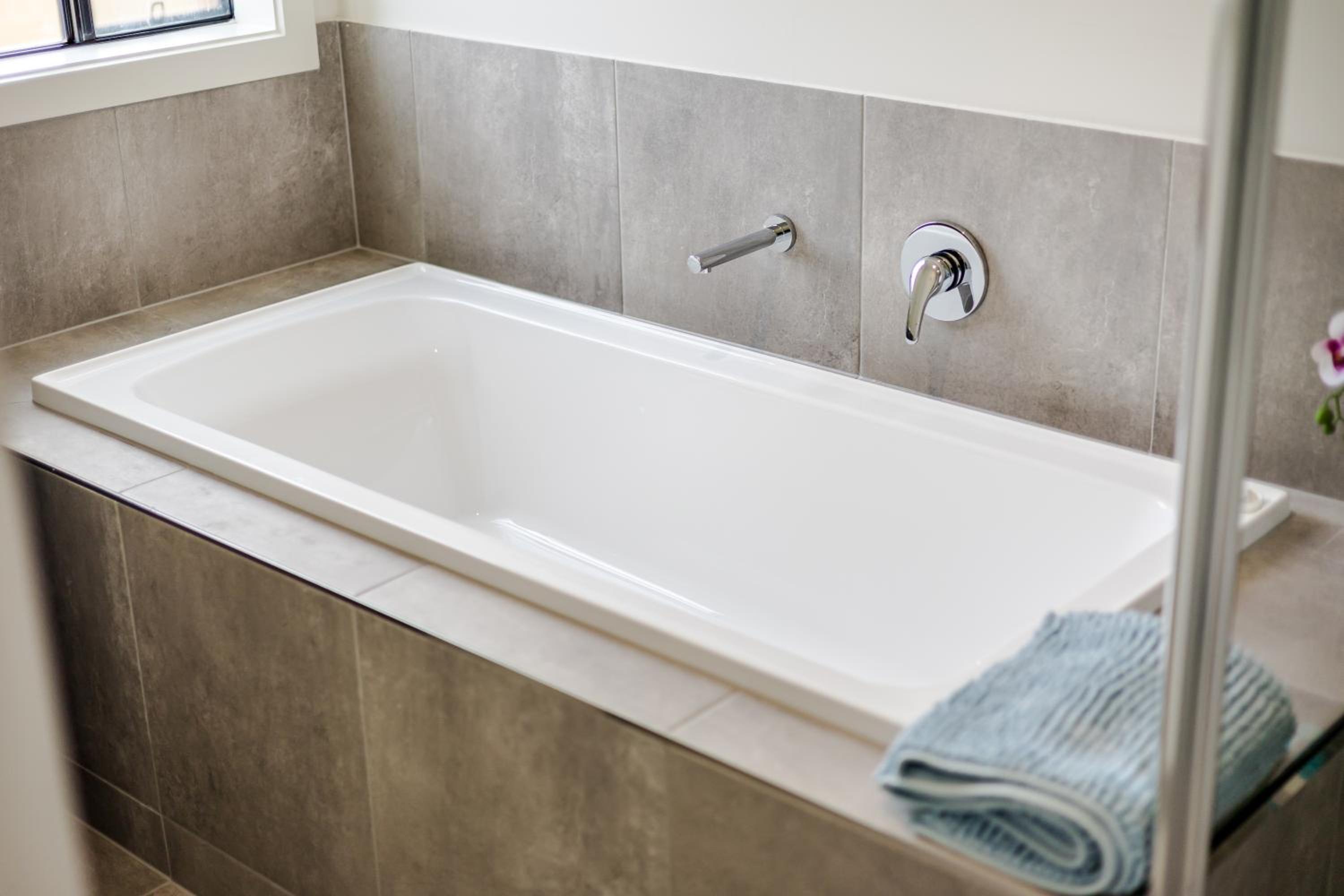 StayAU Charming 4BR Retreat in Wyndham Vale