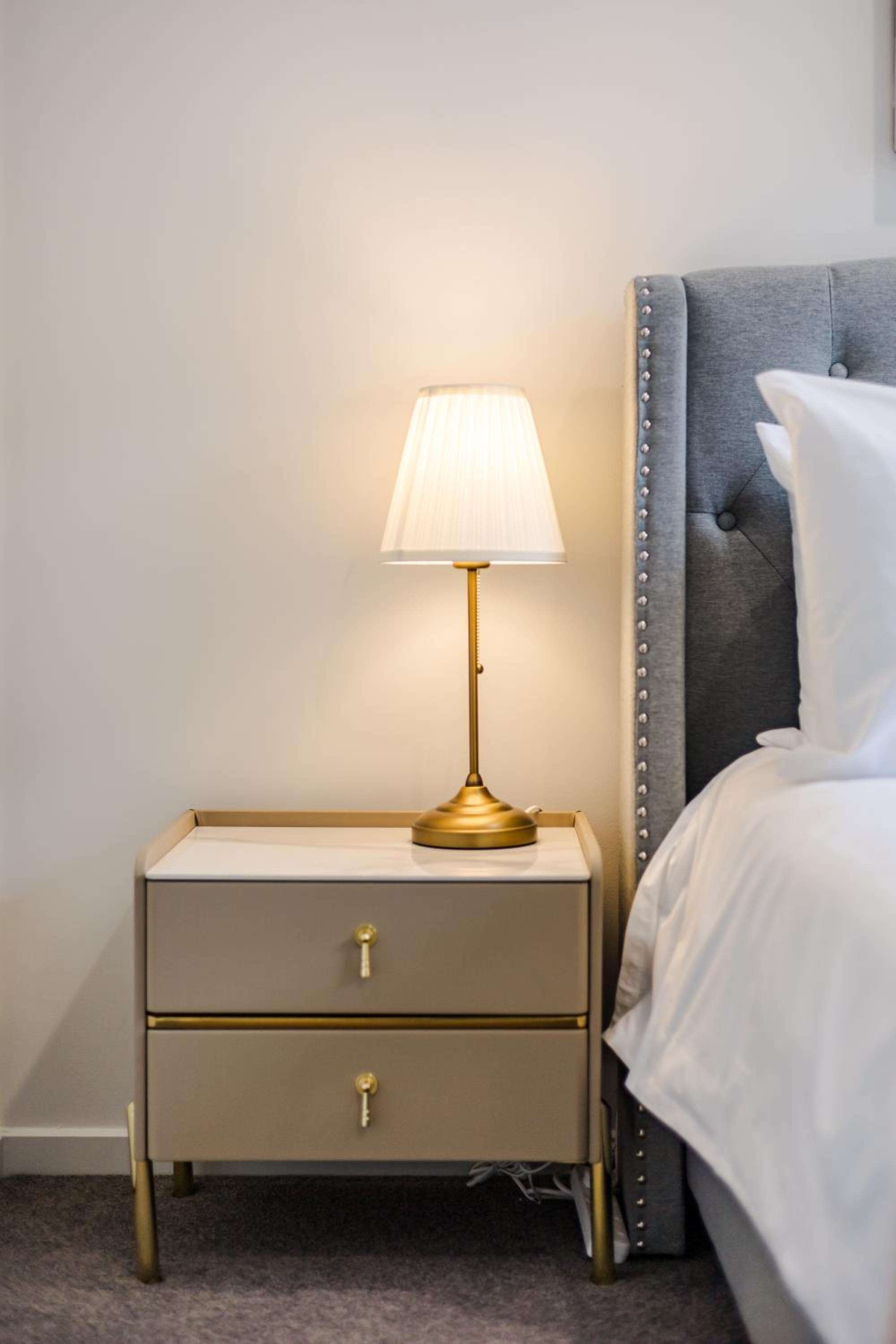 StayAU Charming 4BR Retreat in Wyndham Vale