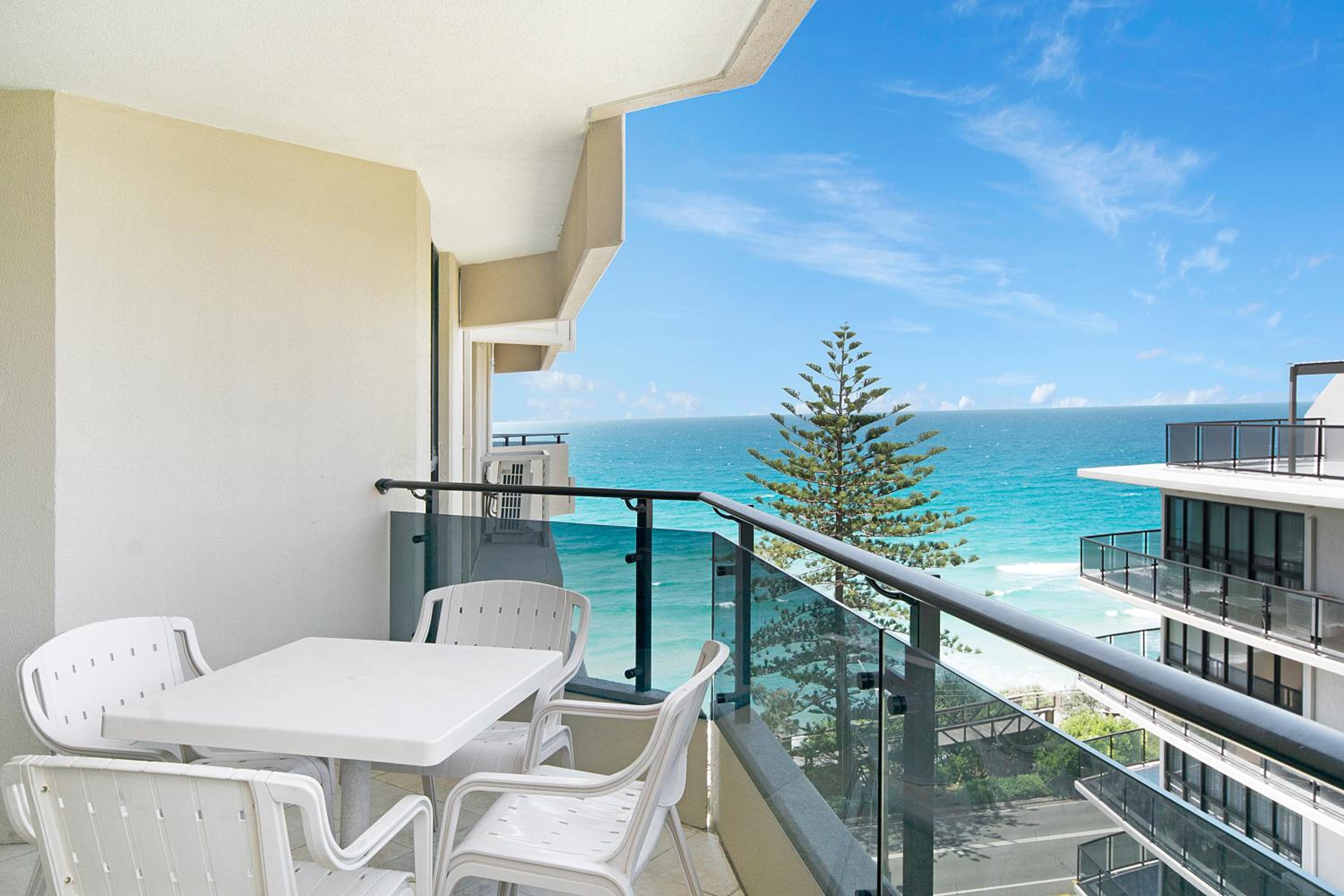 Clubb Coolum Beach Resort Sunshine Coast