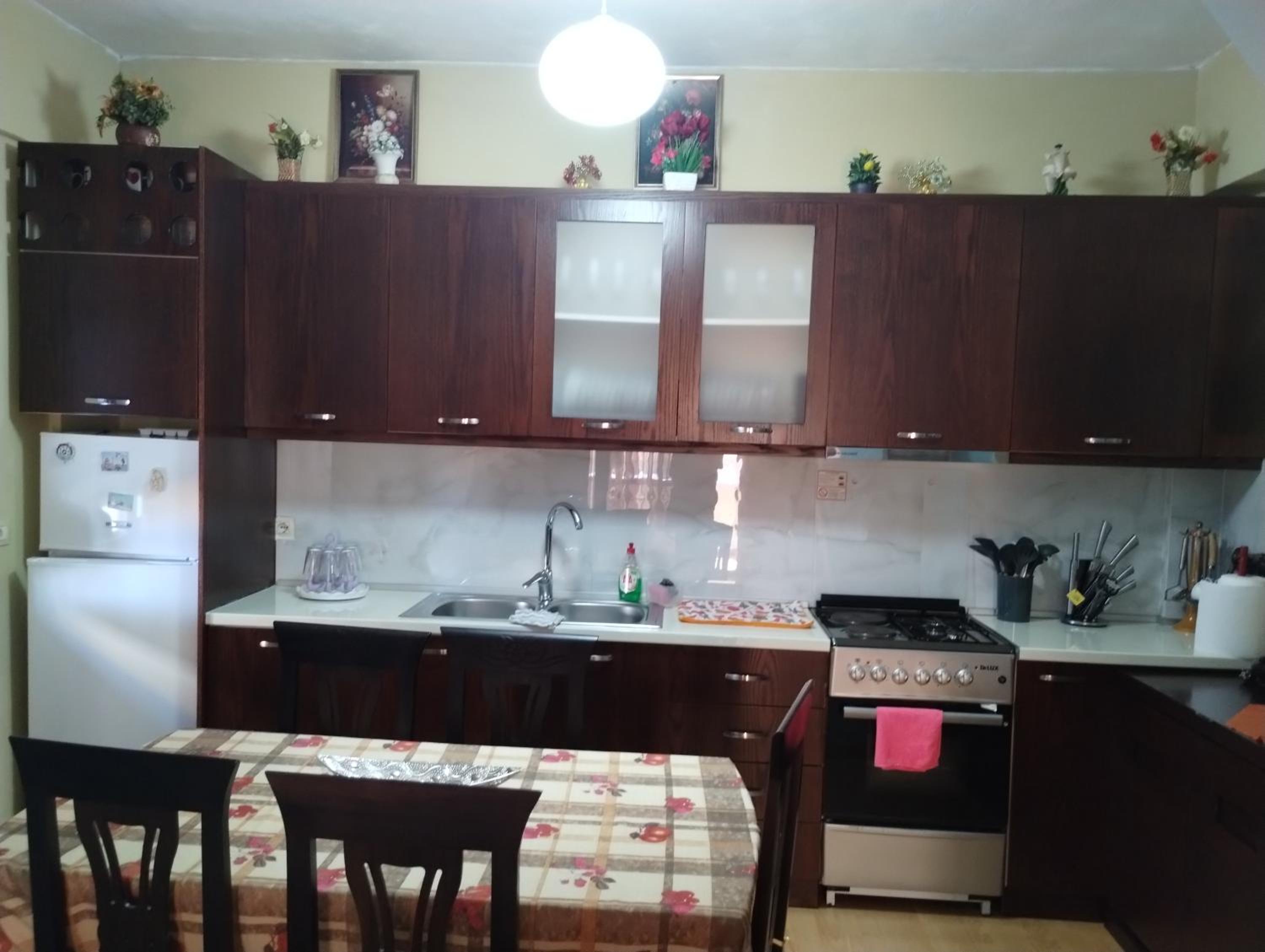 Petrit apartament