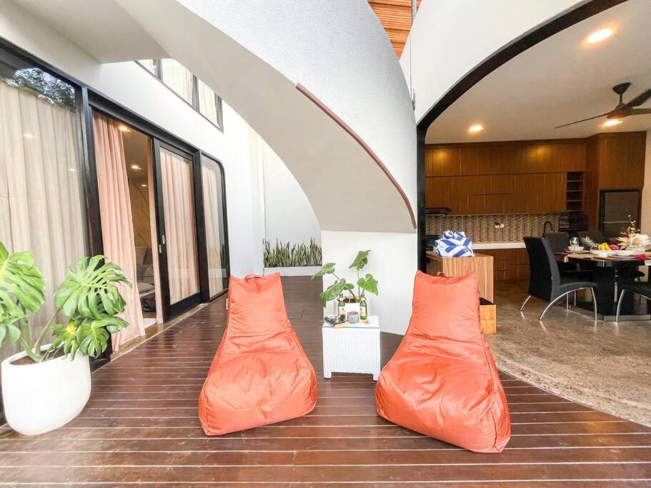 Hotel Villa Raaadha 3BR modern design villa center of seminyak - Image 1