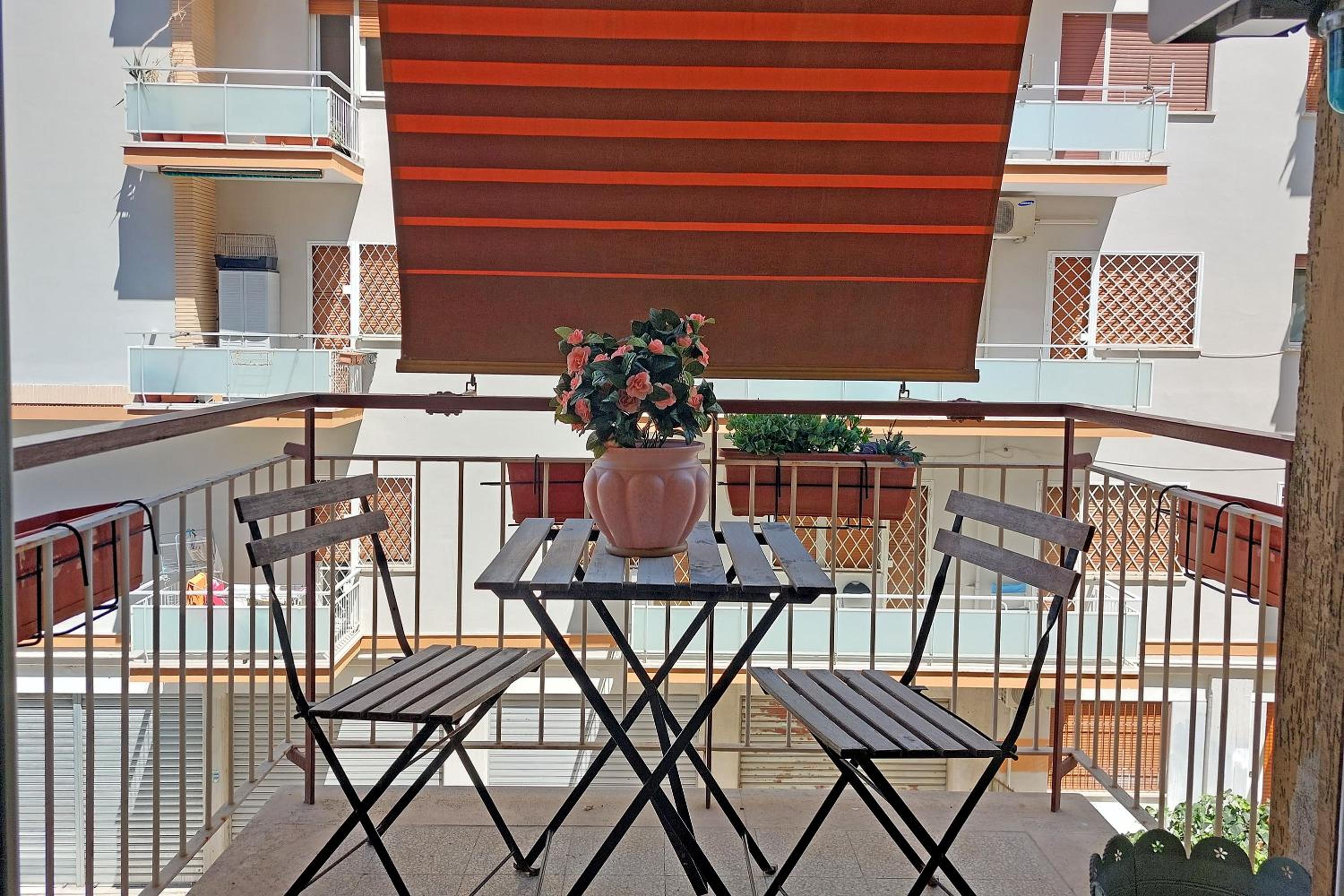 Victoria Apartment