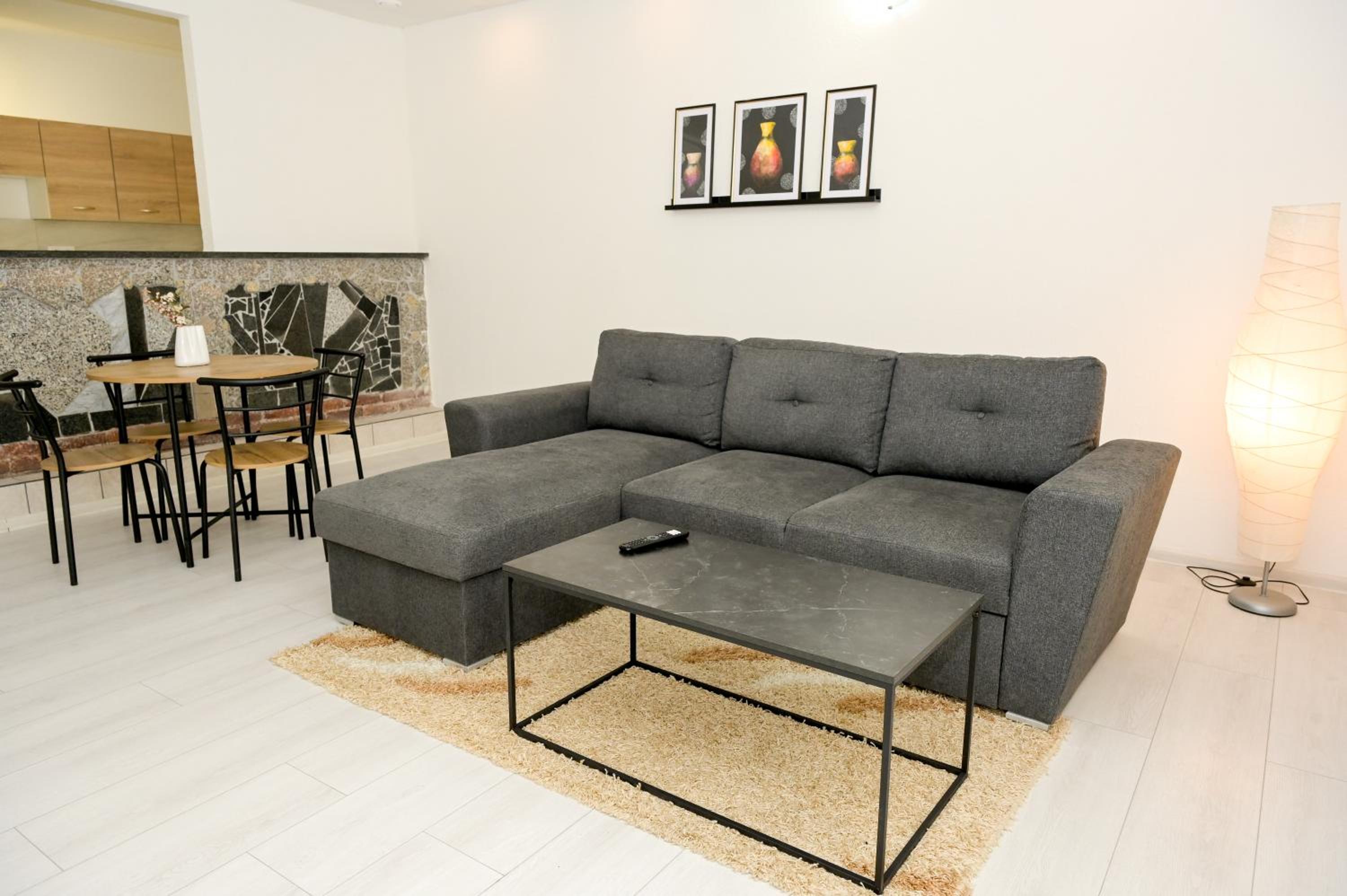 Apartman Leo