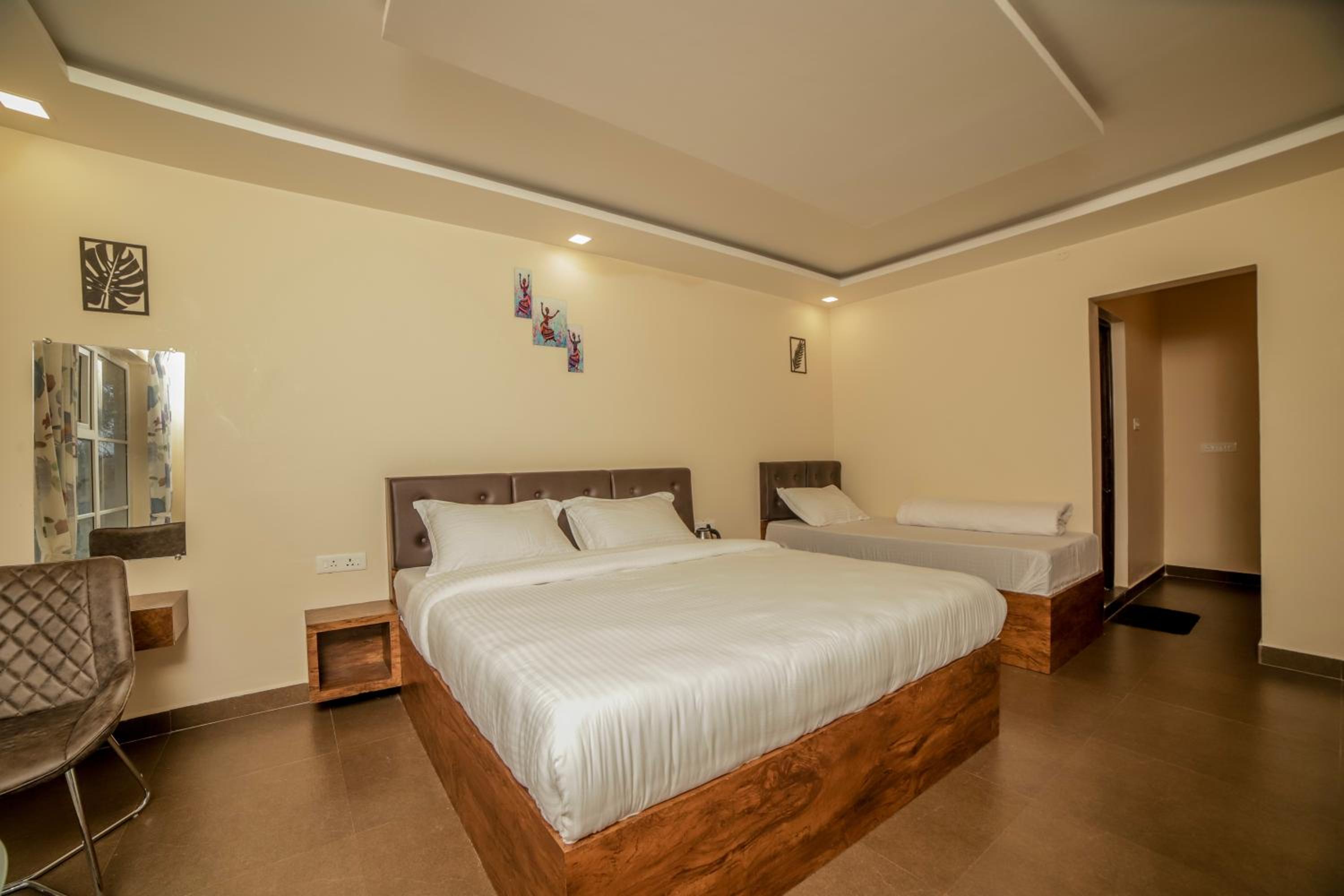 Eden Valley Resorts Ooty view 2