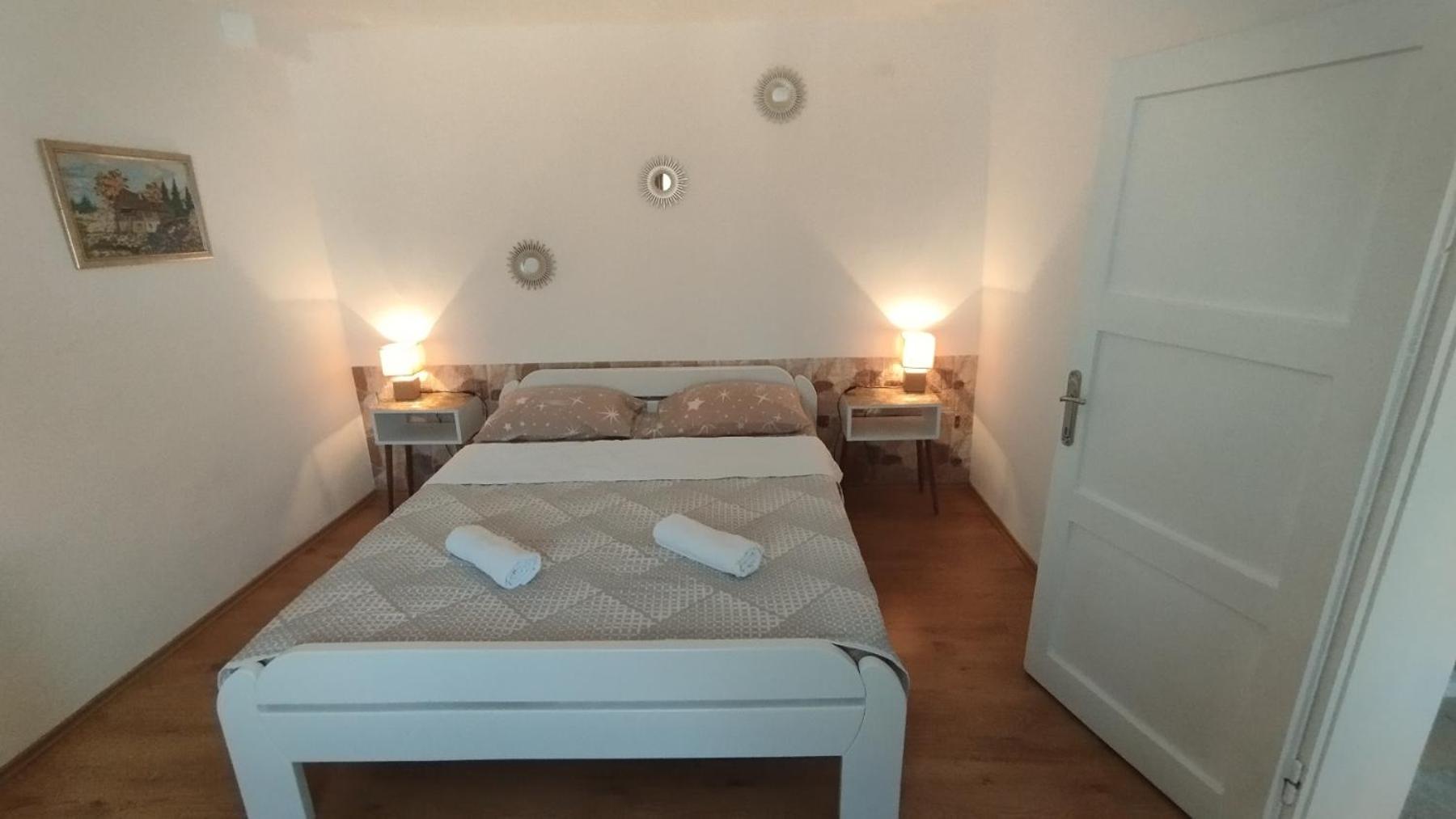Apartman Mira