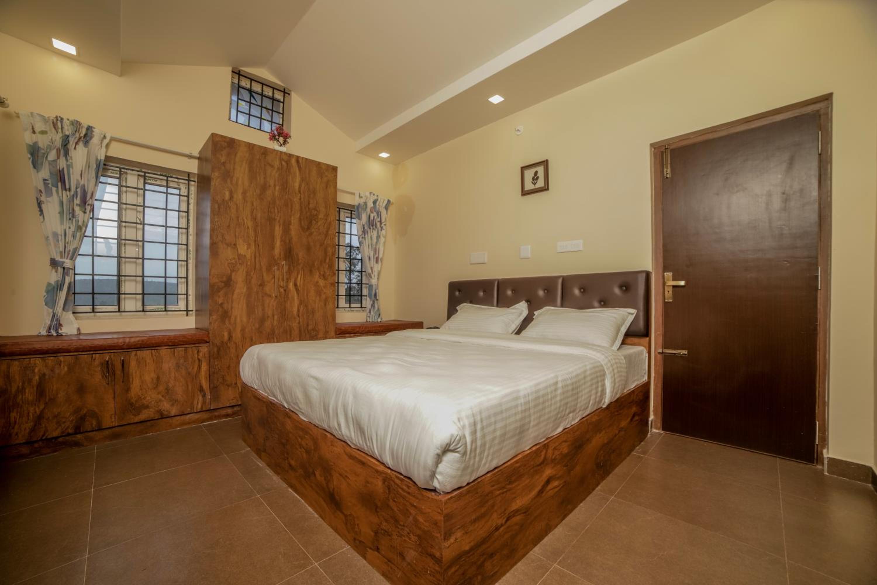 Eden Valley Resorts Ooty view 4