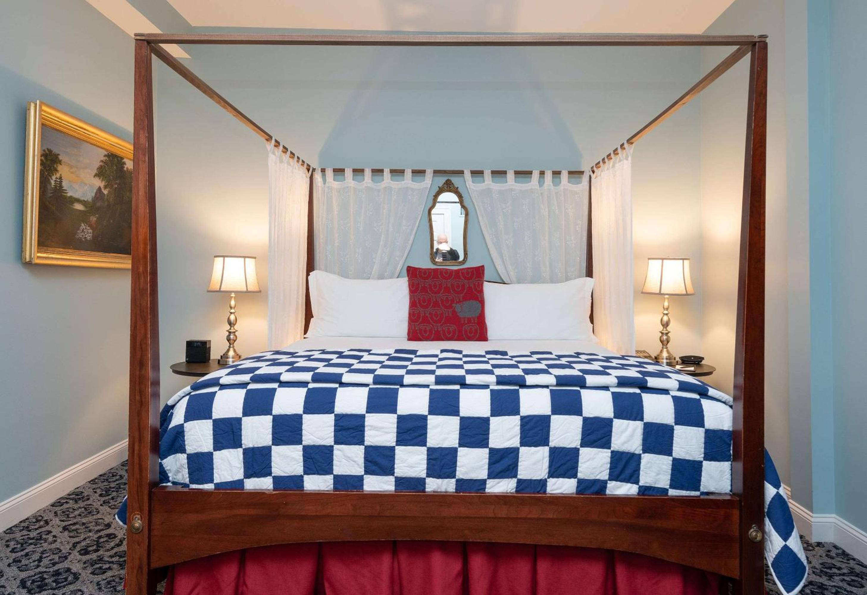 The Kendall Hotel at the Engine 7 Firehouse, Billede 104
