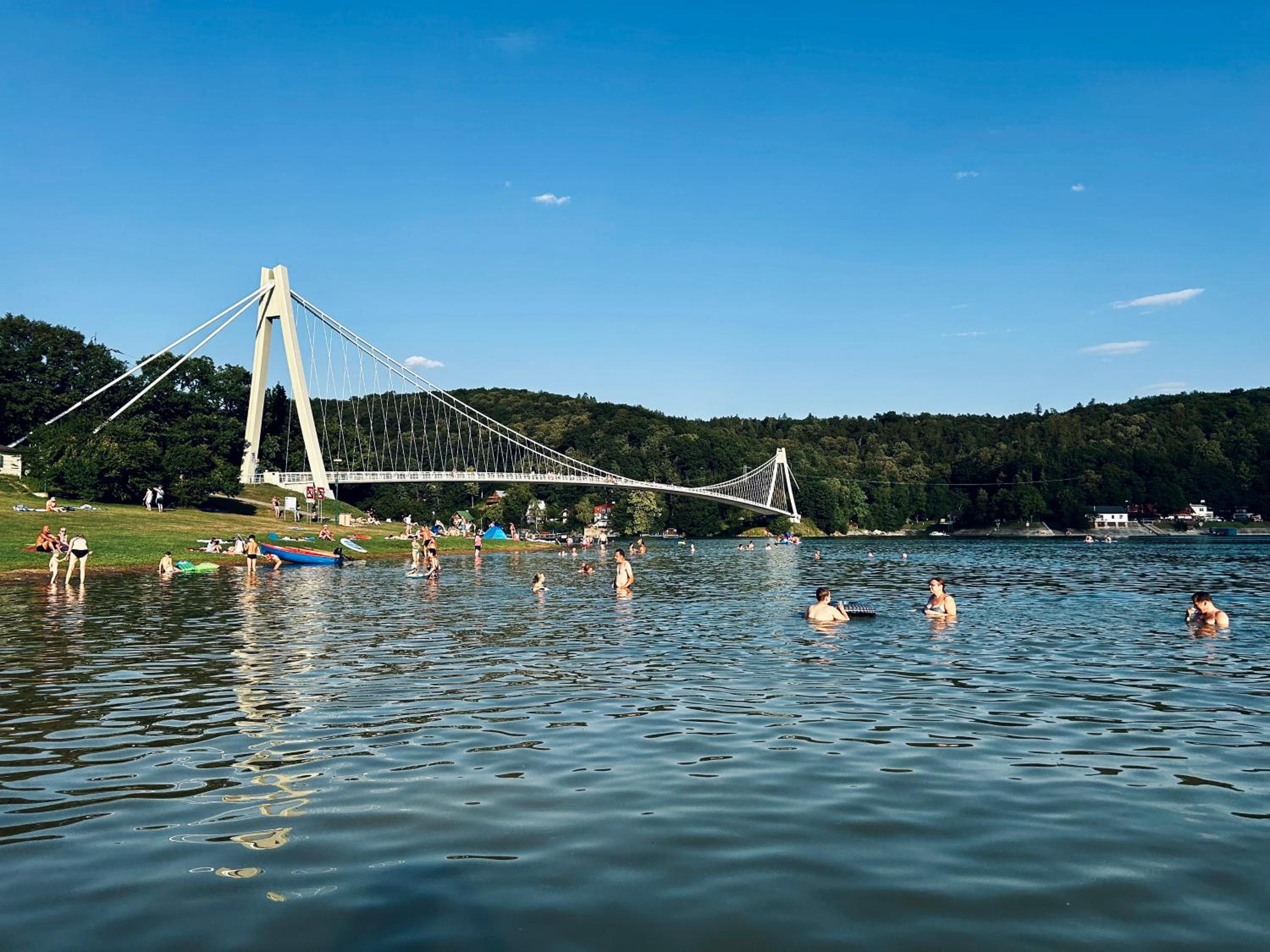 Apartmán VeVa - 2kk blízko centra, balkon, parkování, Wi-Fi