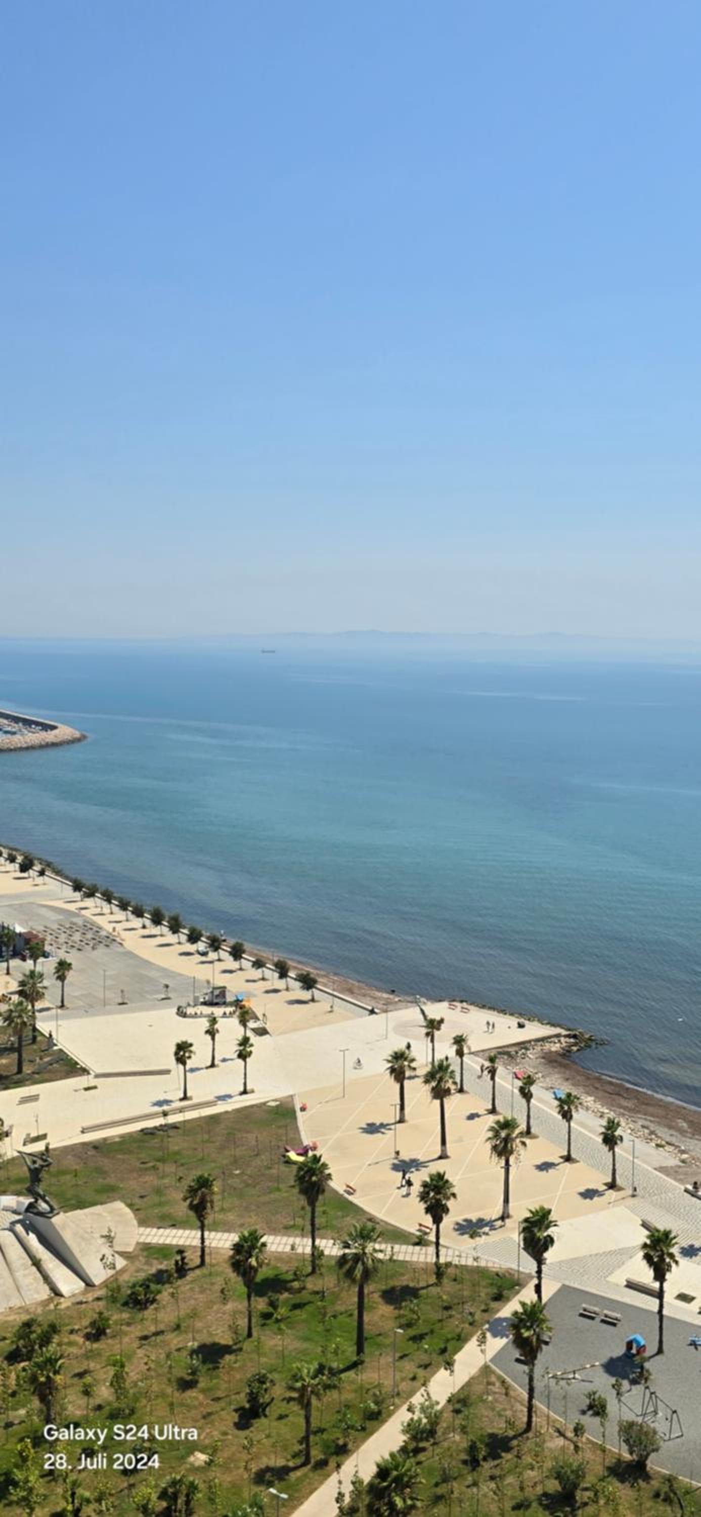 Apartment 01, Sea View