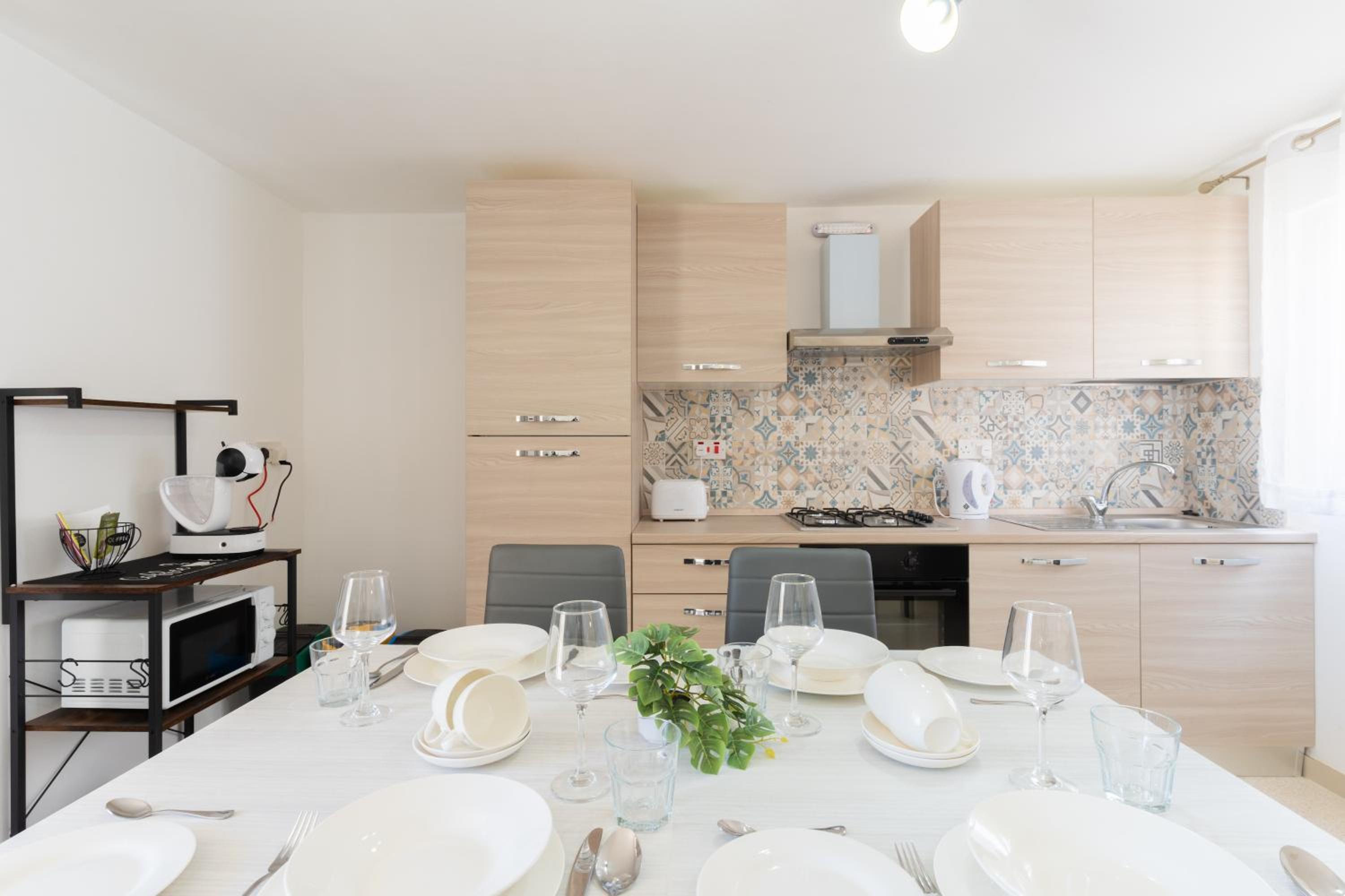 Penthouse in St Pauls-Hosted by Sweetstay photo 3