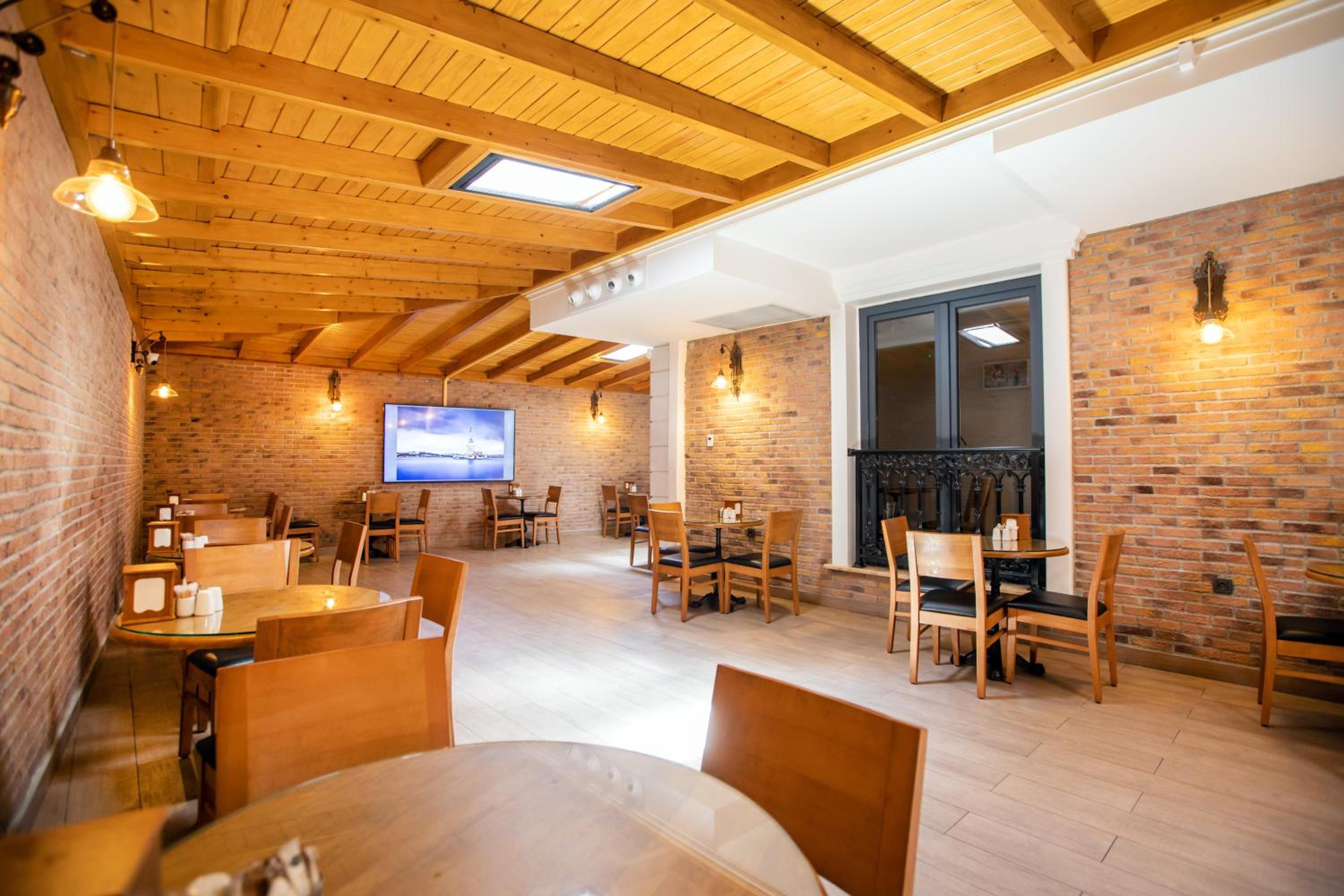 Opatija Otel - Image 8