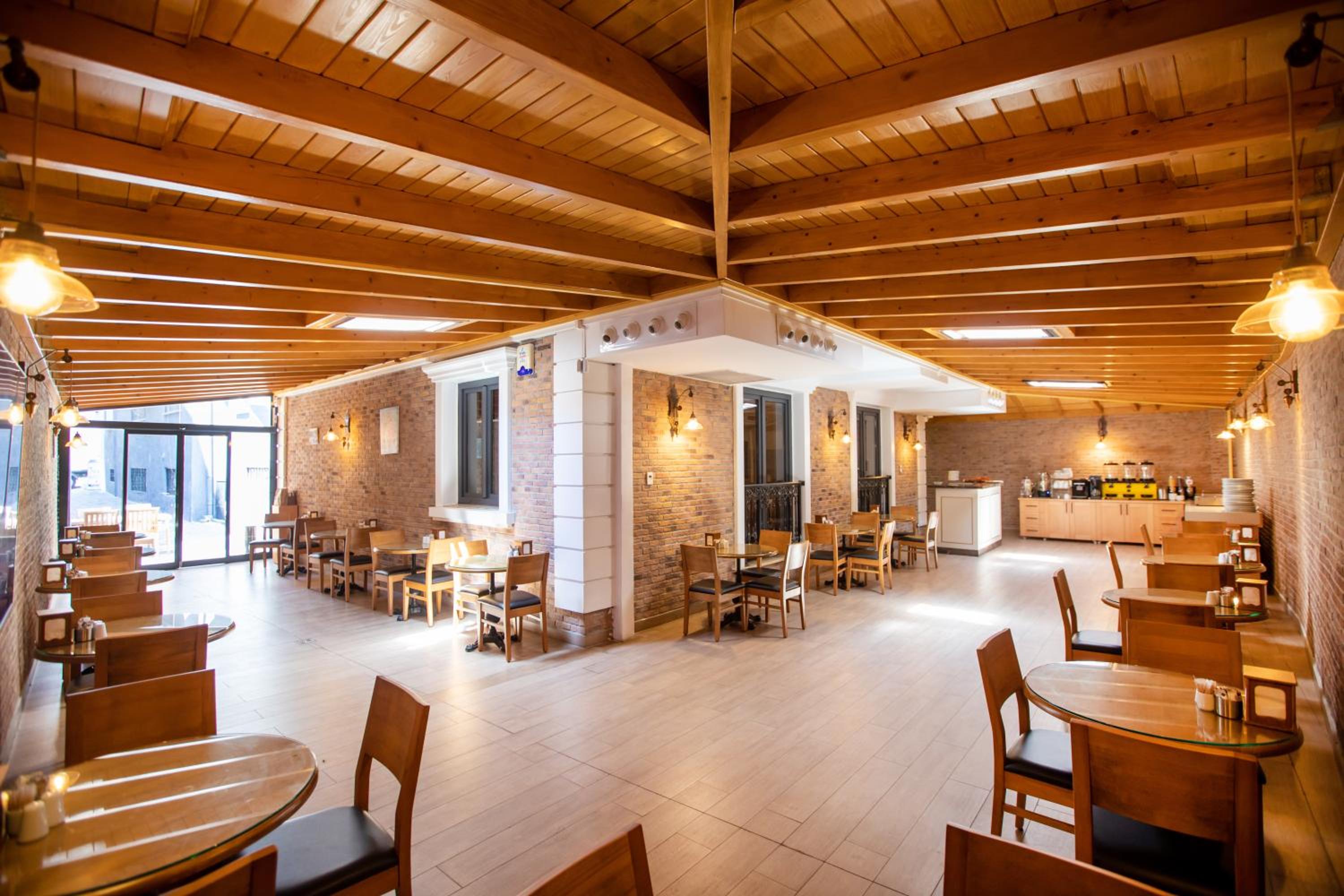 Opatija Otel - Image 19