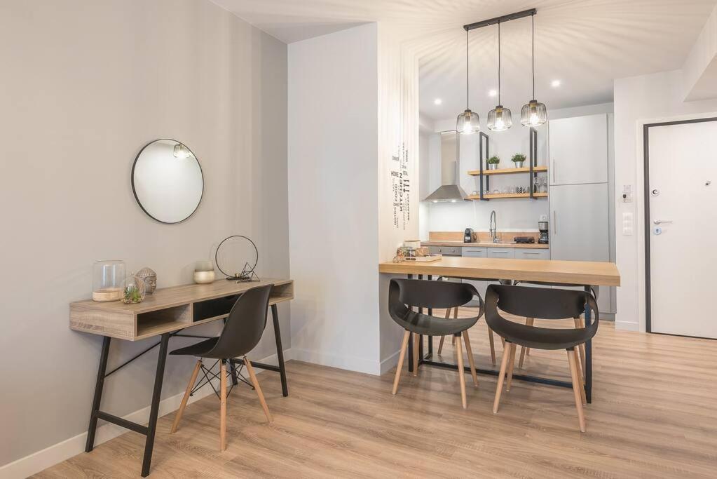 Urban & Spacious Apartment