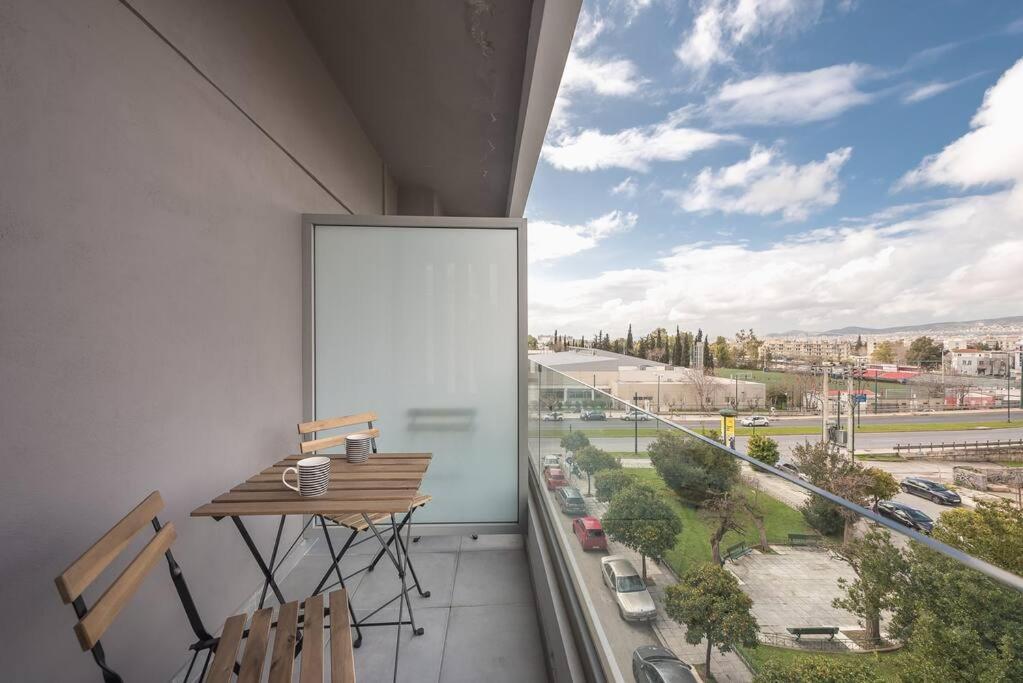 Urban & Spacious Apartment