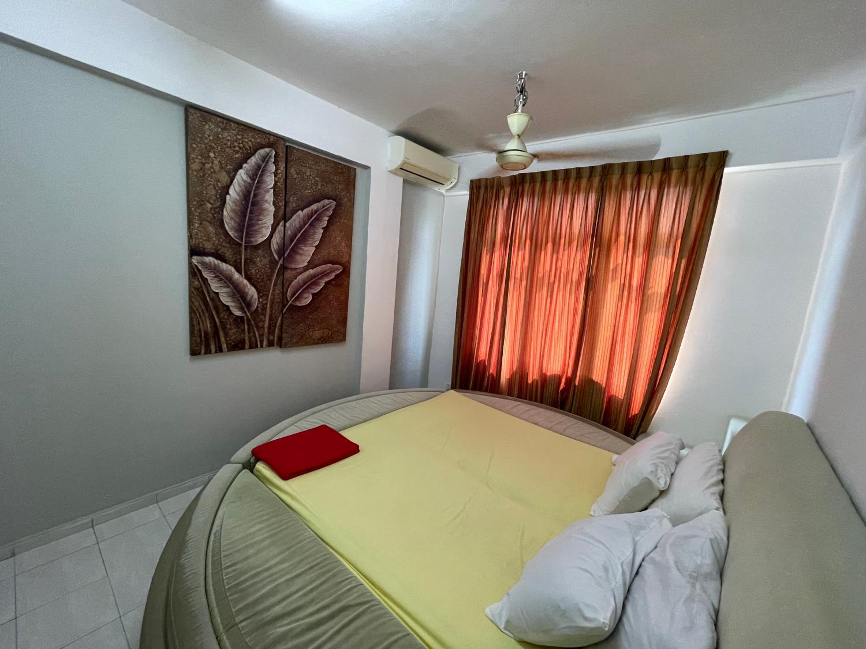 Peaceful Pines 4 ROOMS FULL AC by EZYHOME MELAKA photo 4
