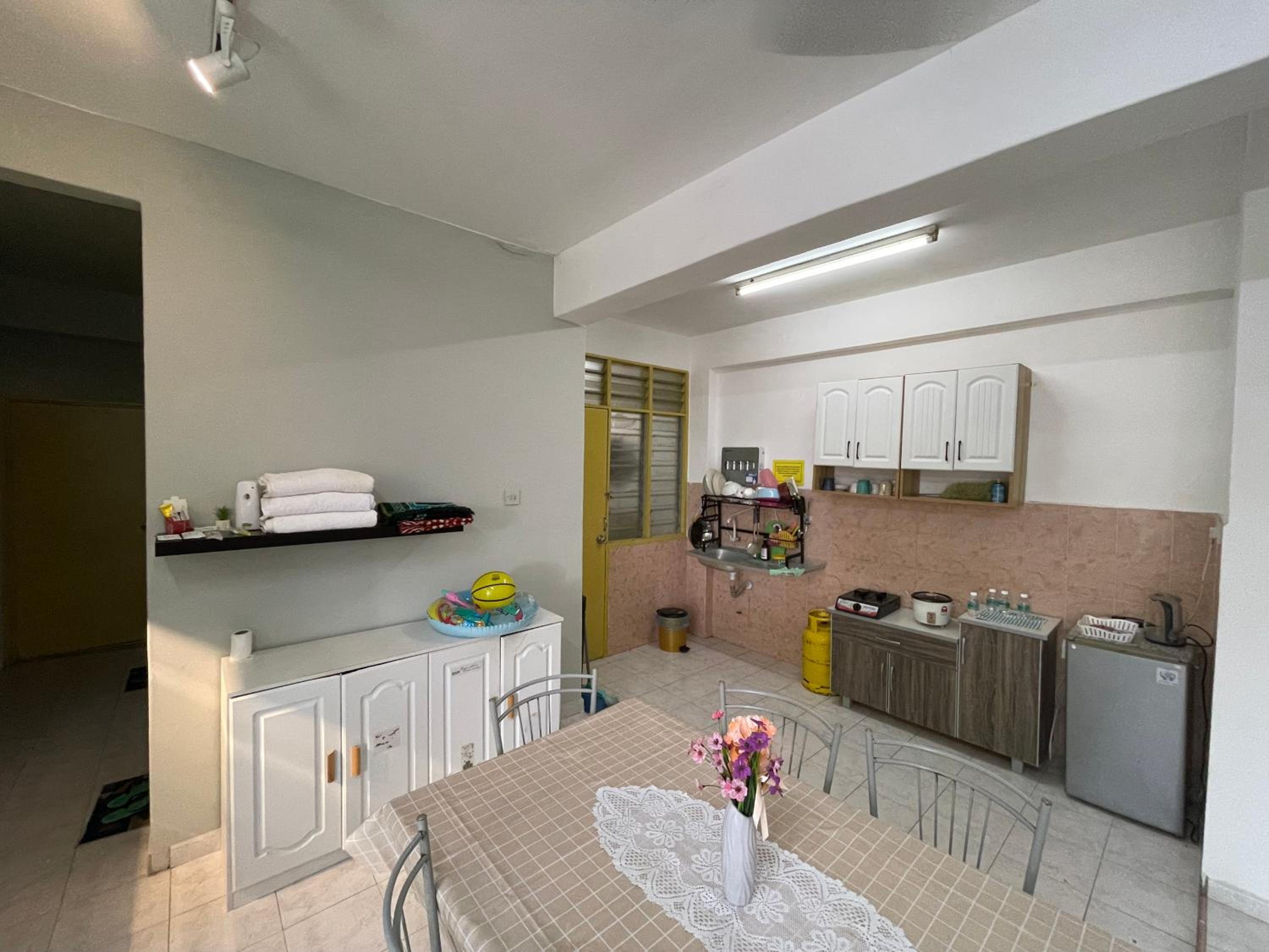 Peaceful Pines 4 ROOMS FULL AC by EZYHOME MELAKA photo 7