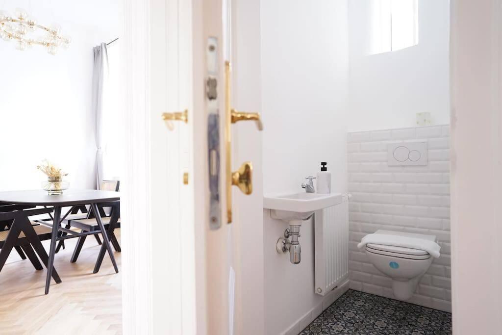 Boutique Suite near Museum District