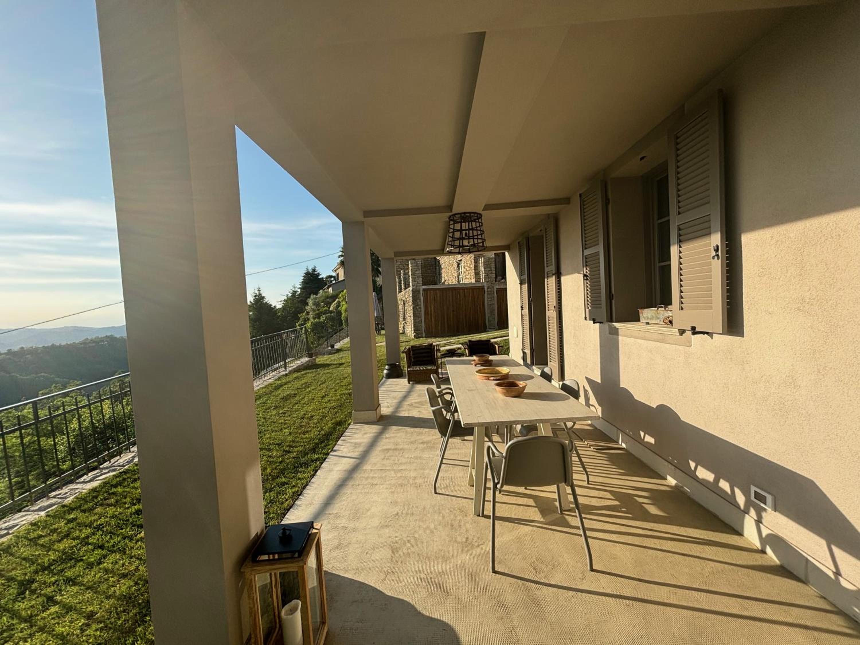 Casa Rosa, panoramica, piscina, tra langhe e monferrato view 2