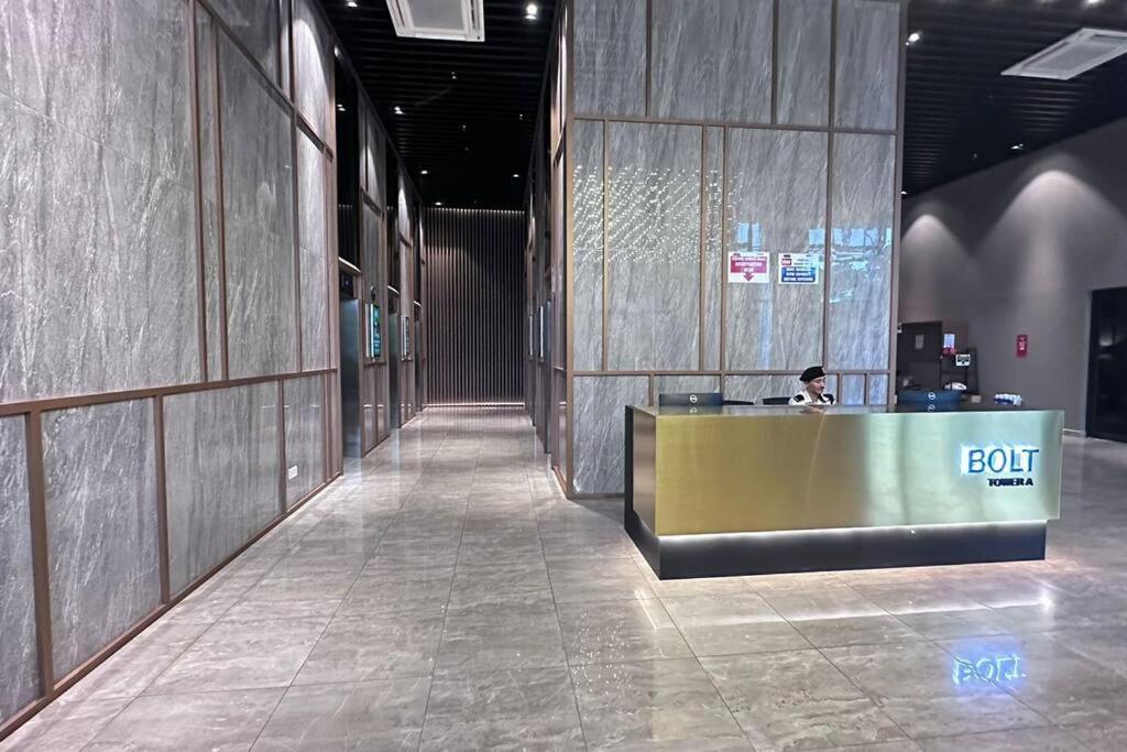 Luxury 2BR 2BR KLCC view service suites Trion A2610 KL