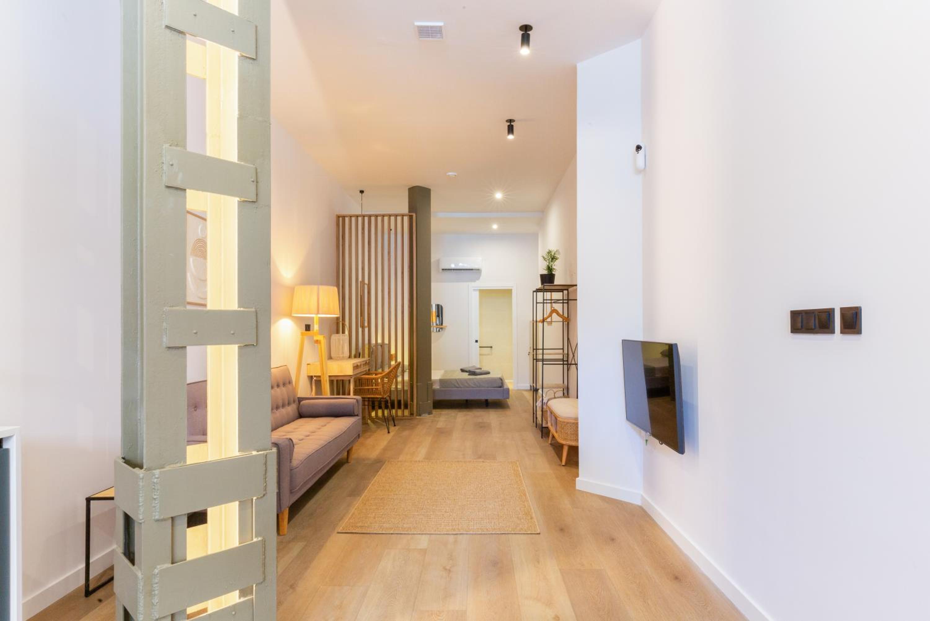 Mestalla Flats by Nomad Host