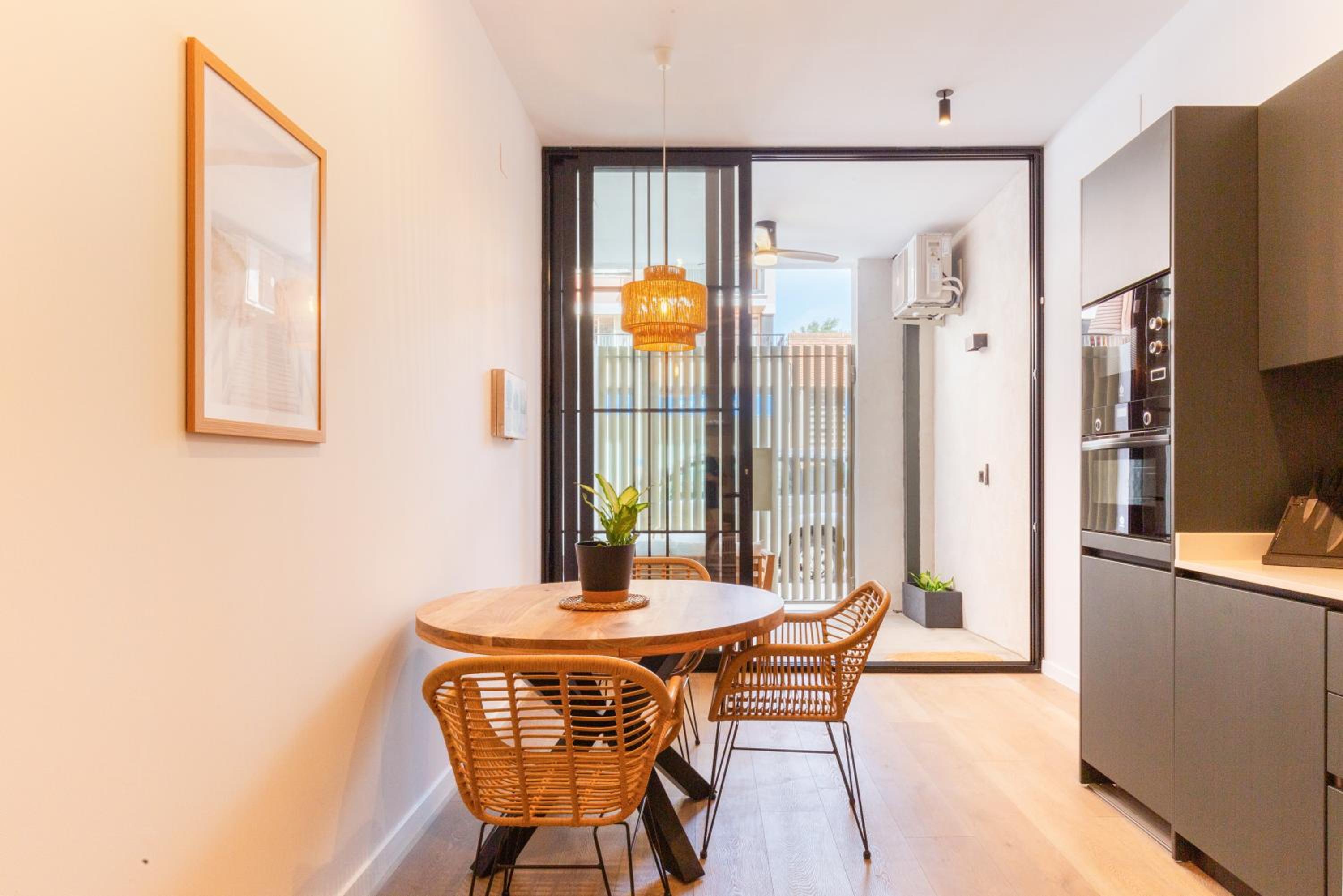 Mestalla Flats by Nomad Host