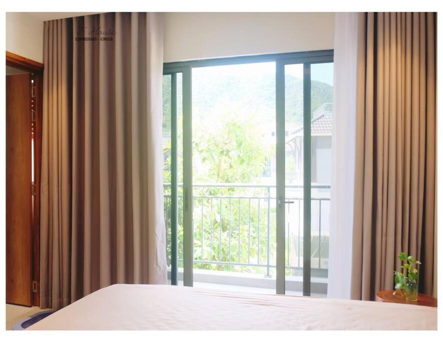 Villa V3N05A Sonasea Vân Đồn view 5