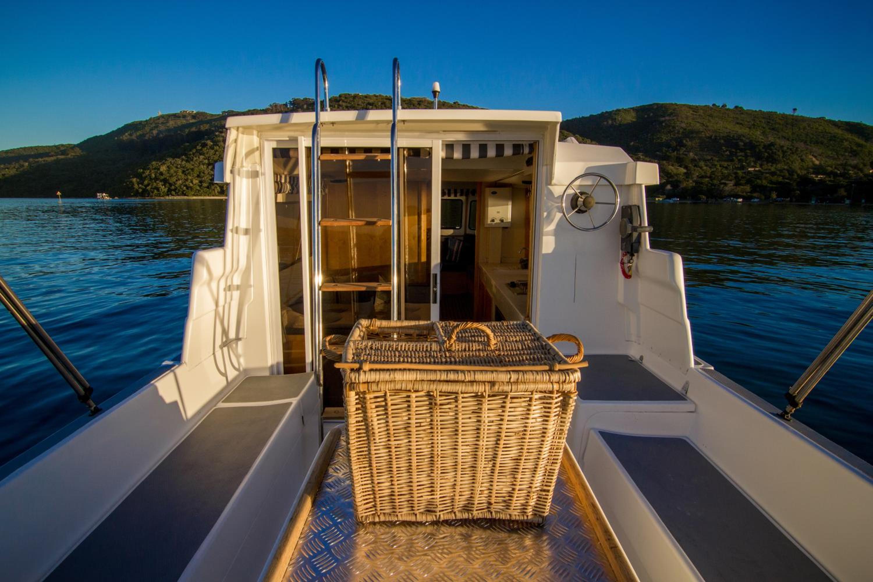 Knysna Houseboats