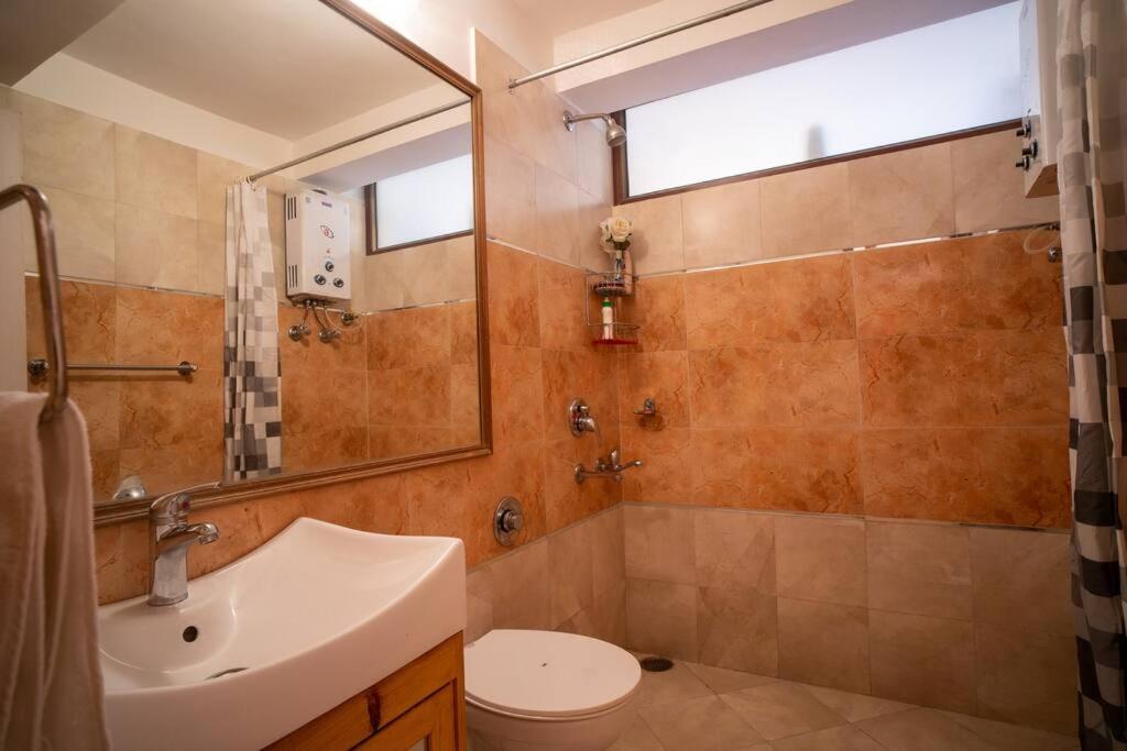 Lake View 3BHK close to Mall Road l Zen Den view 2