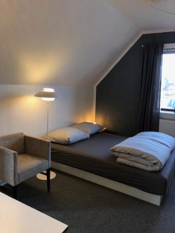 Flot værelse tæt ved transport i en skøn villa view 4