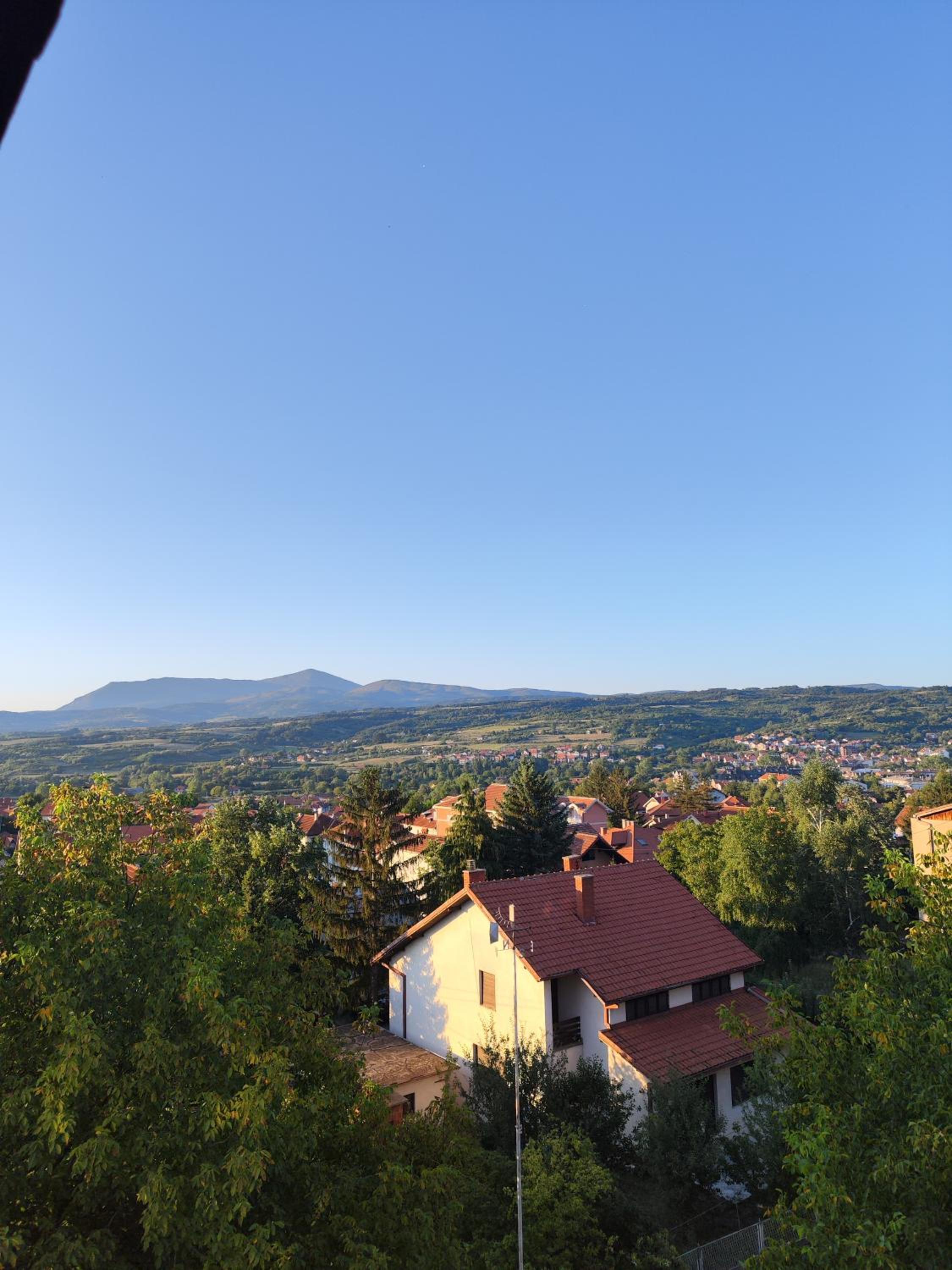 Milijic Lux 2 view 2