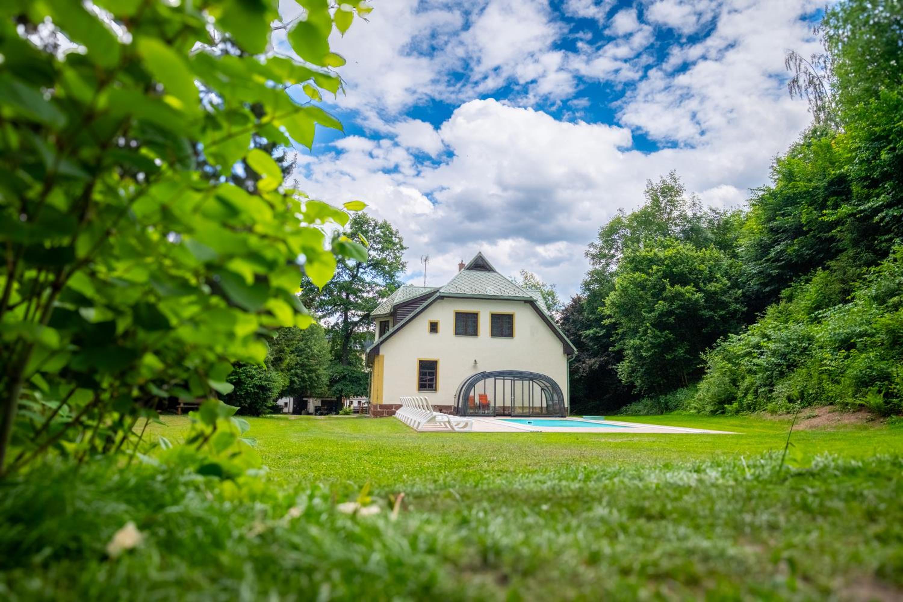 Villa with pool, sauna, pergola, park, and playground