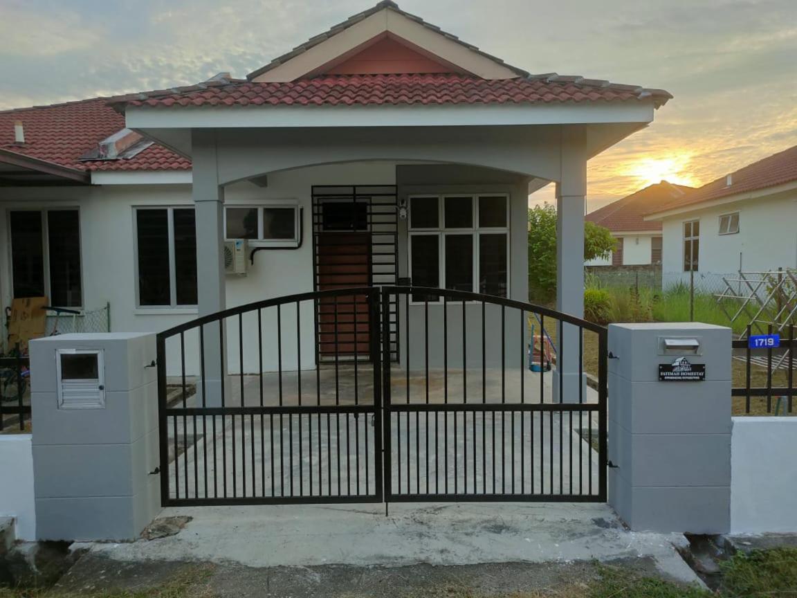 Fatimah HomeStay Kulim Hi Tech photo 1